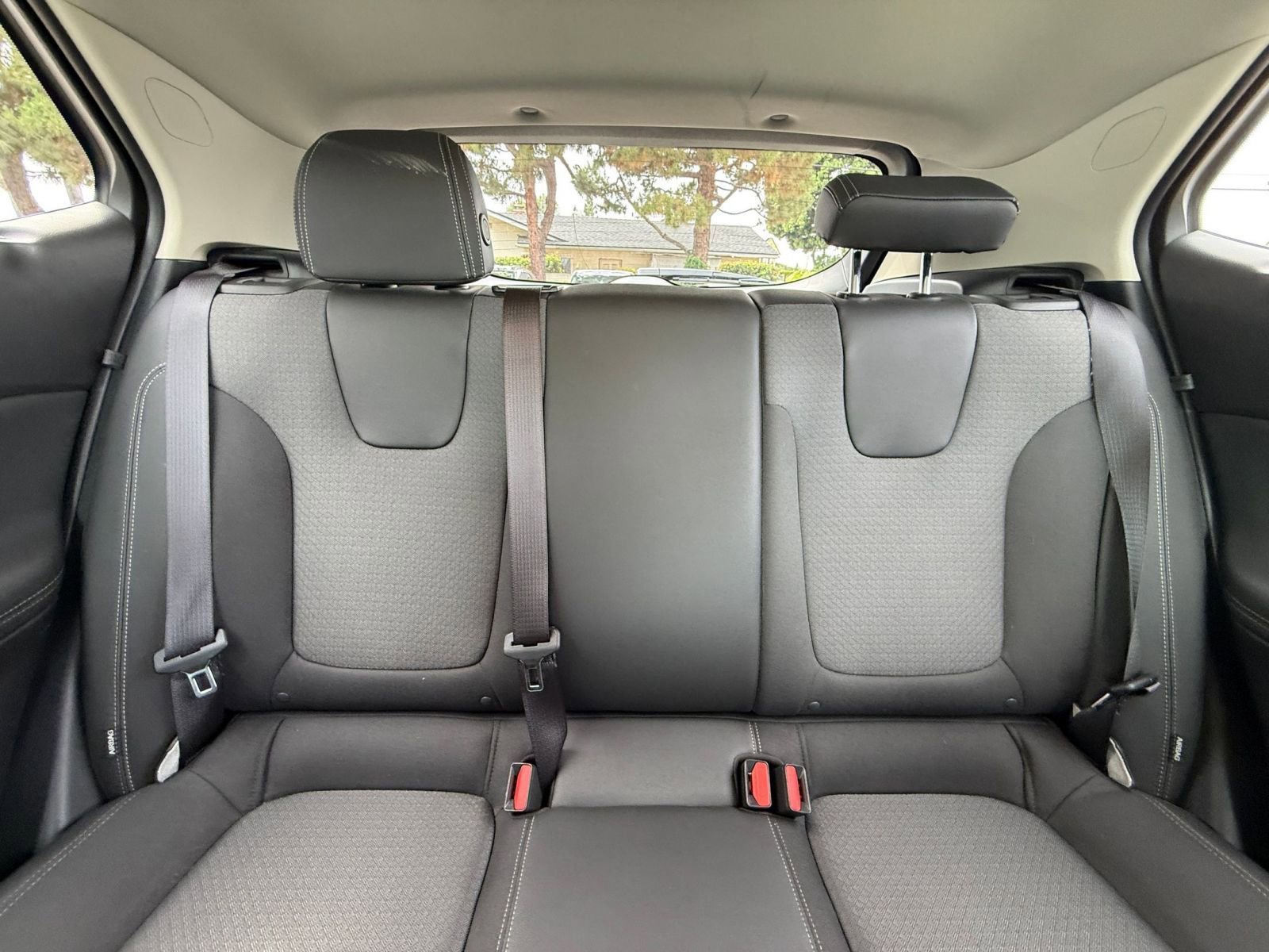 Thumbnail: 2025 Buick Encore GX - 35