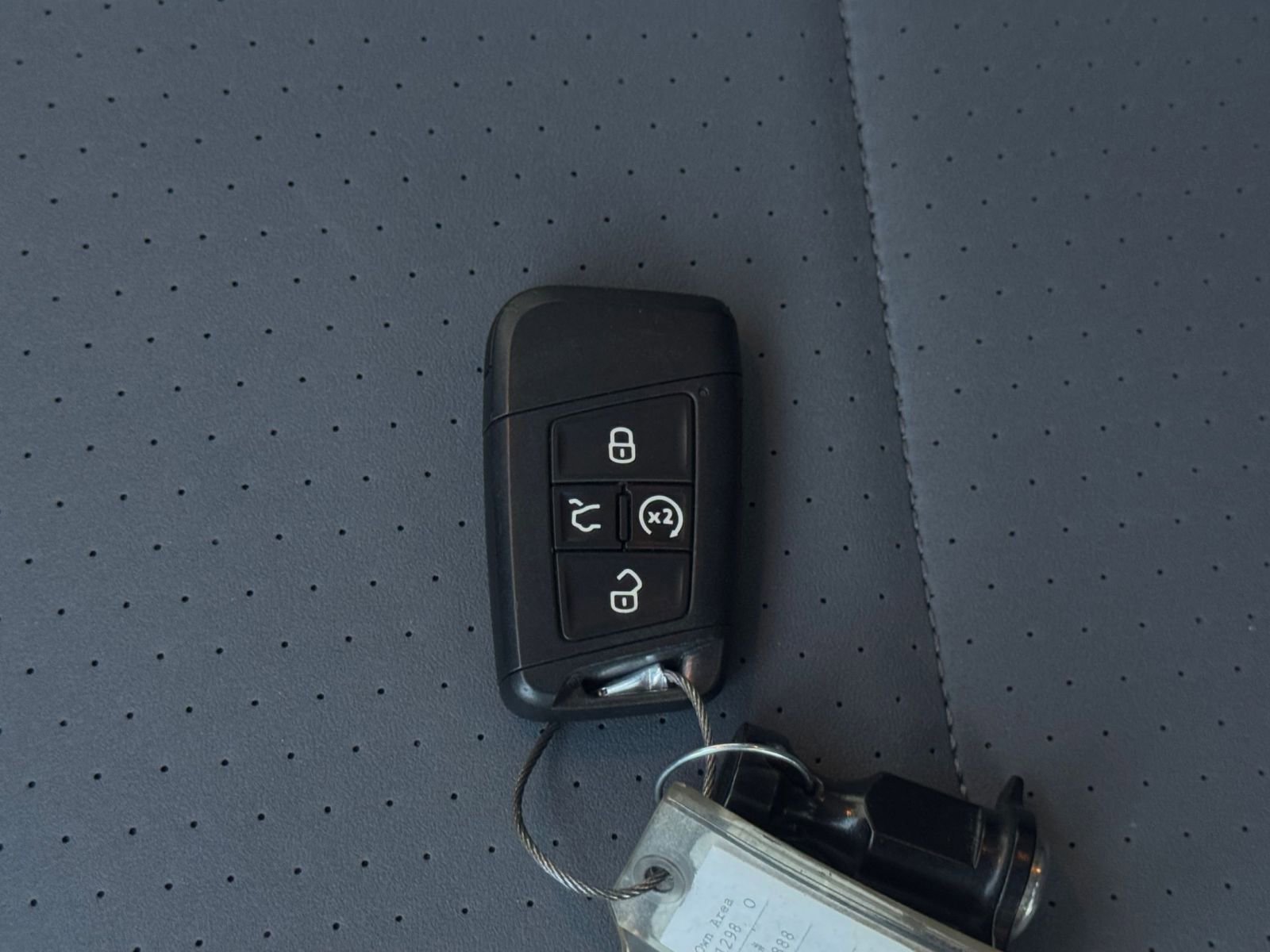 Thumbnail: 2025 Volkswagen Jetta - 22