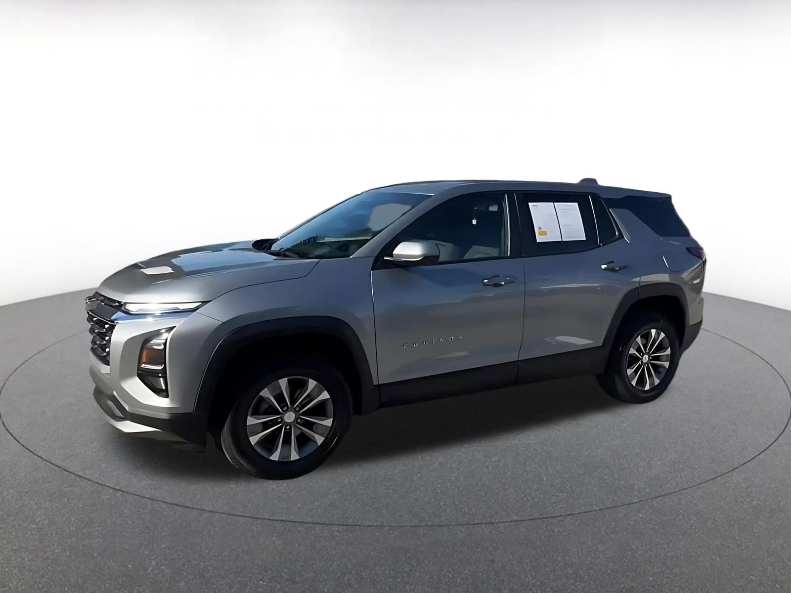 Thumbnail: 2025 Chevrolet Equinox - 8