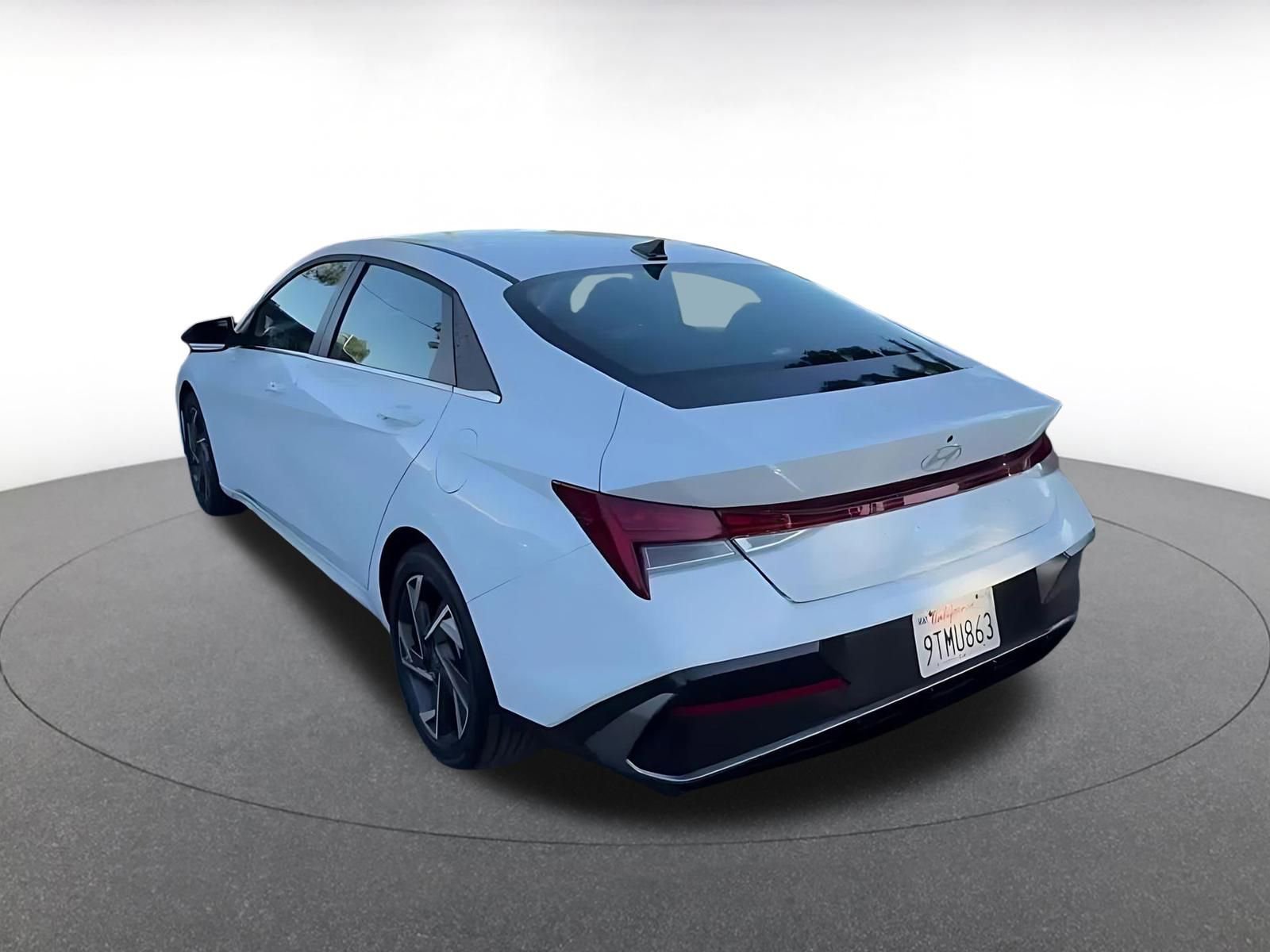 Thumbnail: 2025 Hyundai Elantra - 12