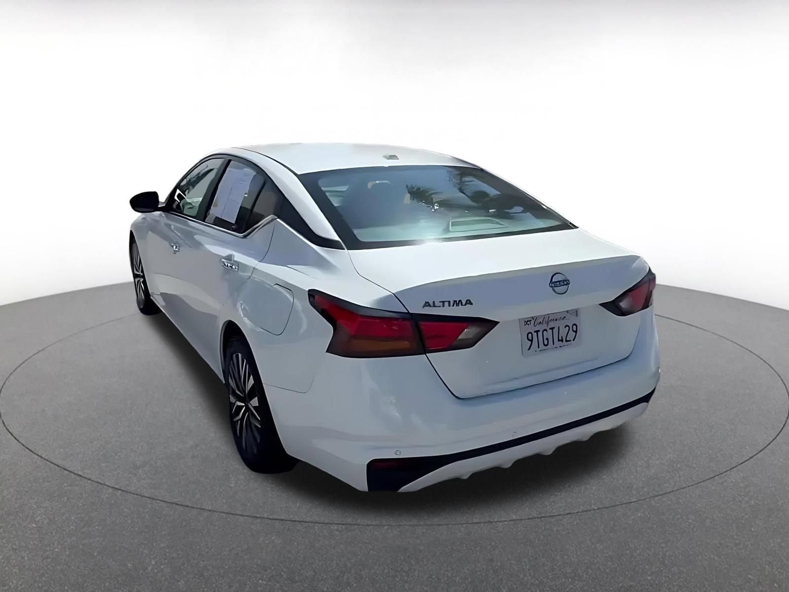 Thumbnail: 2025 Nissan Altima - 10