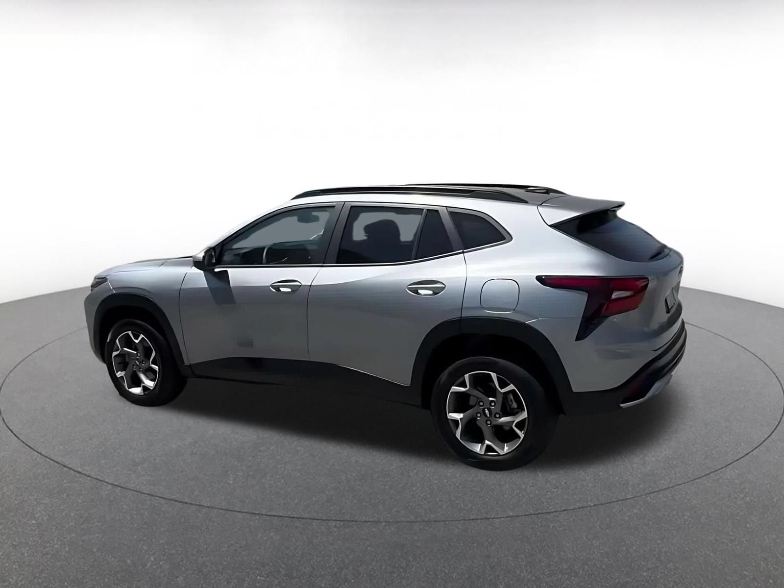 Thumbnail: 2025 Chevrolet Trax - 9