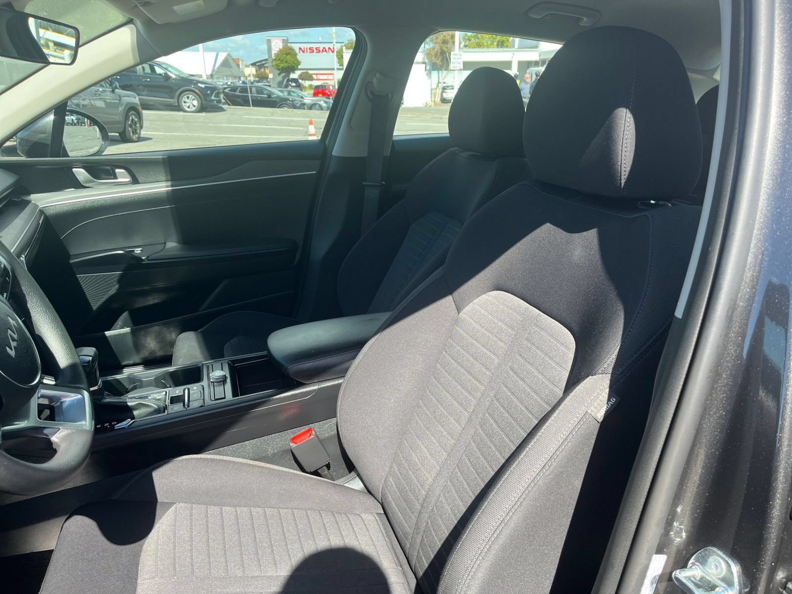 Thumbnail: 2025 Kia K5 - 28