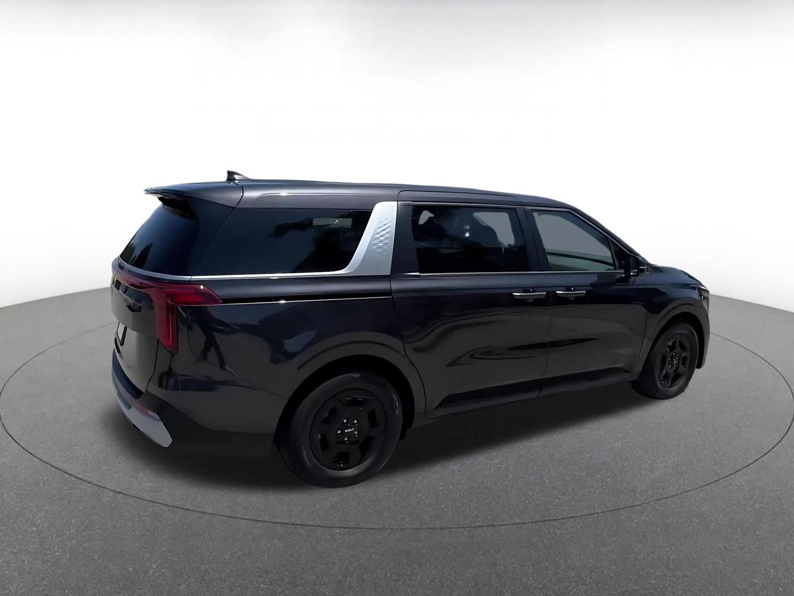 Thumbnail: 2026 Kia Carnival - 14