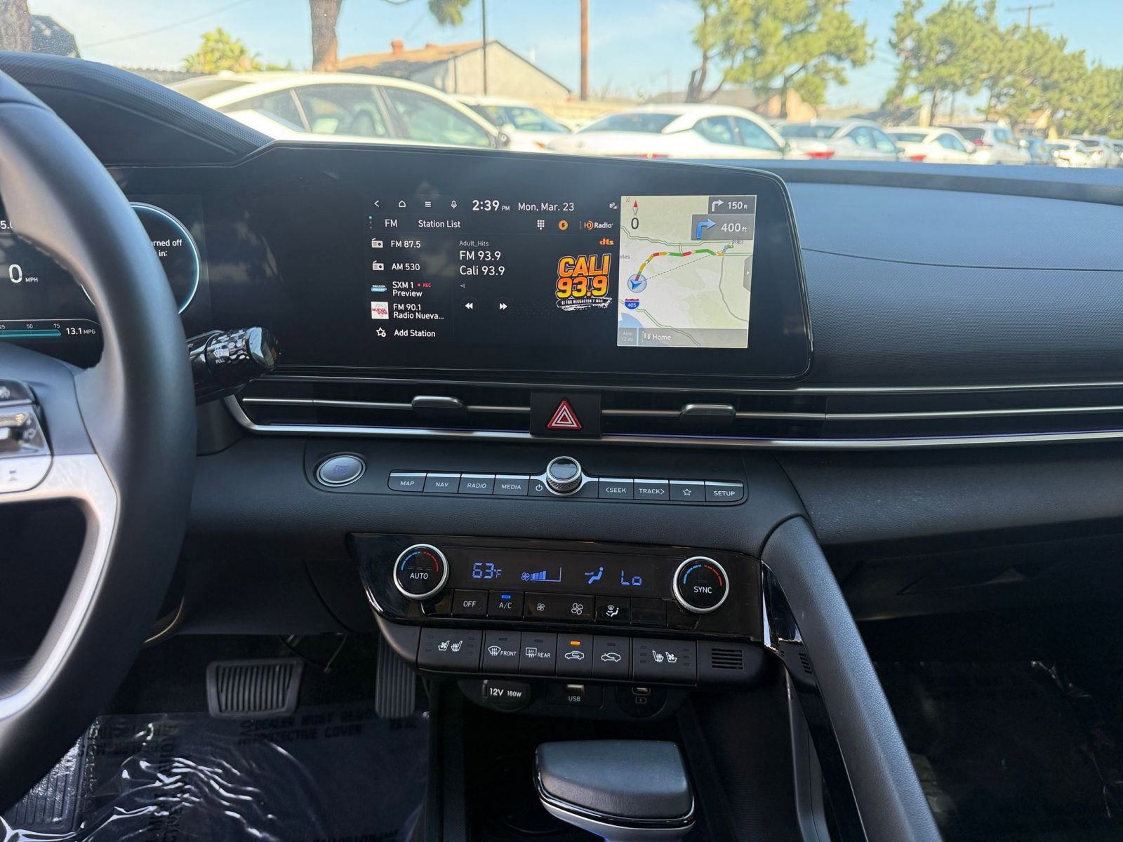 Thumbnail: 2025 Hyundai Elantra - 17