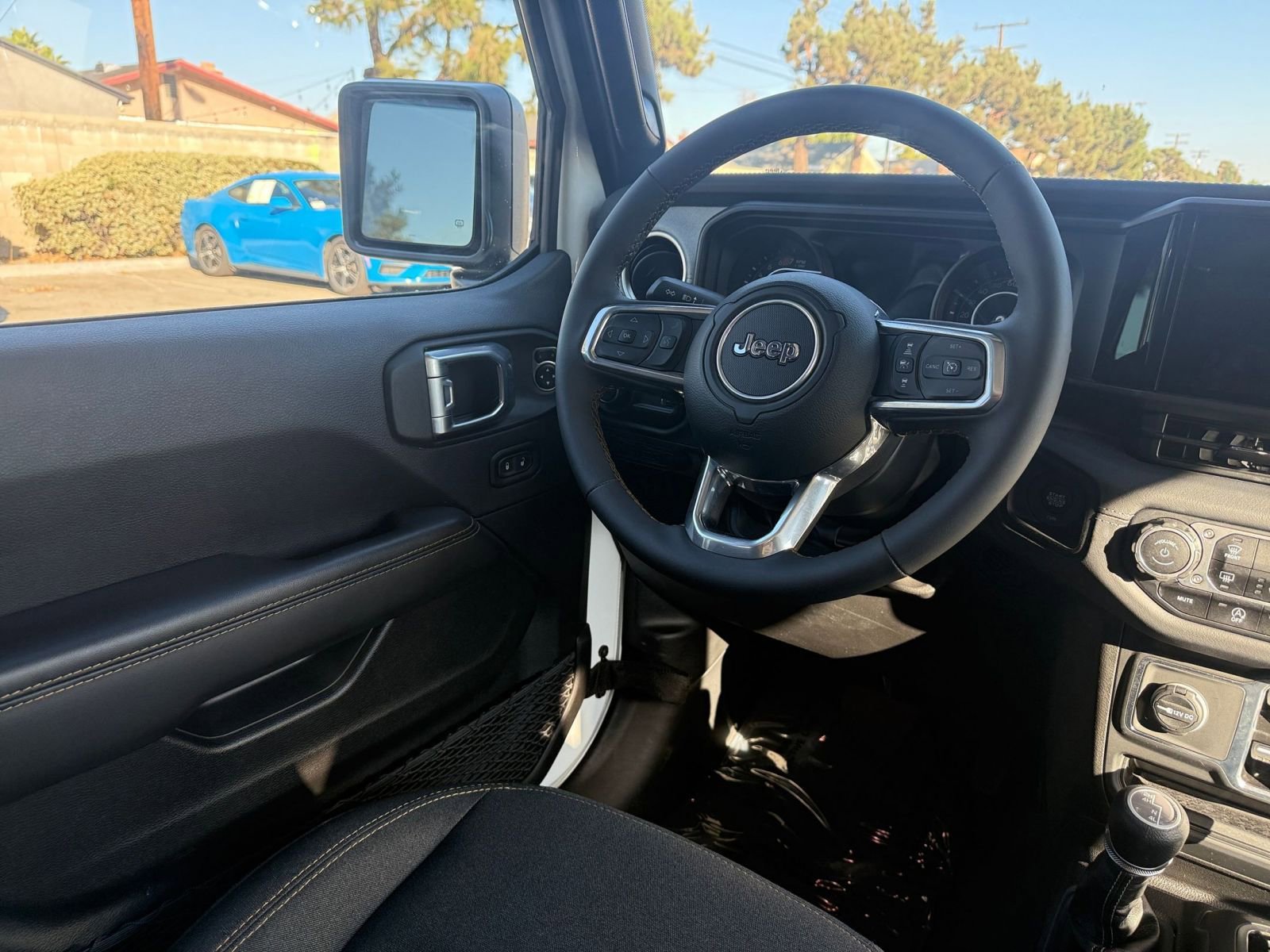 Thumbnail: 2025 Jeep Wrangler - 30