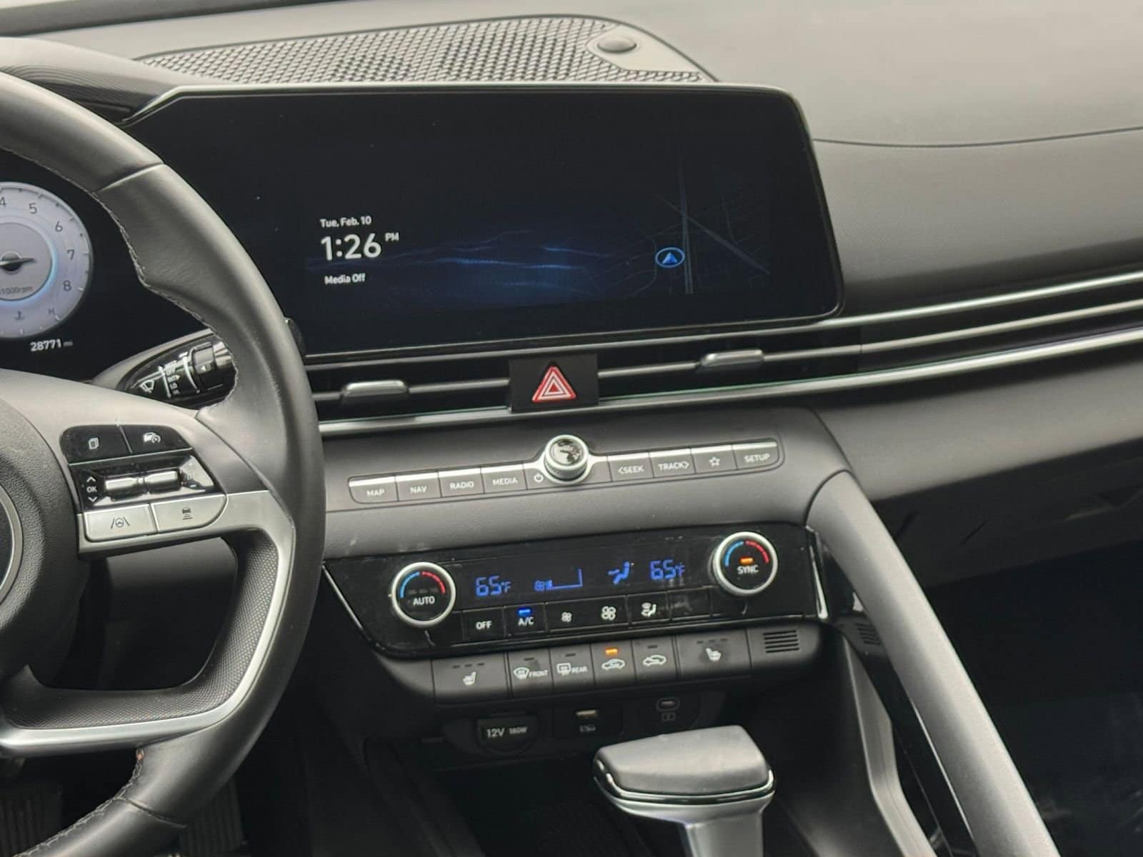 Thumbnail: 2025 Hyundai Elantra - 21