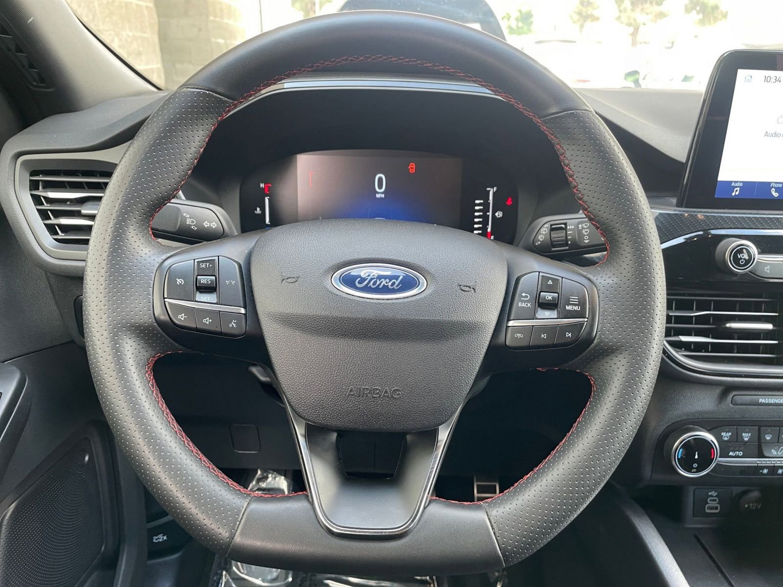 Thumbnail: 2024 Ford Escape - 28