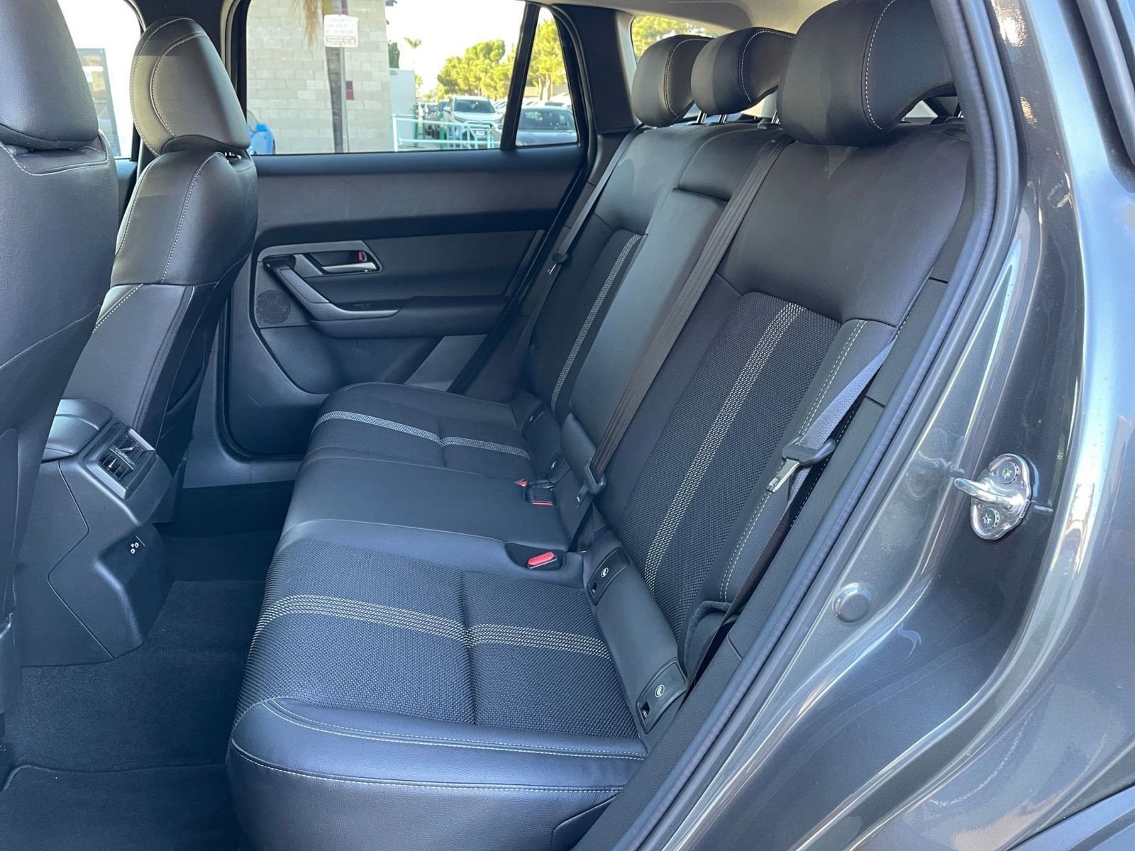 Thumbnail: 2025 Mazda CX-50 - 27