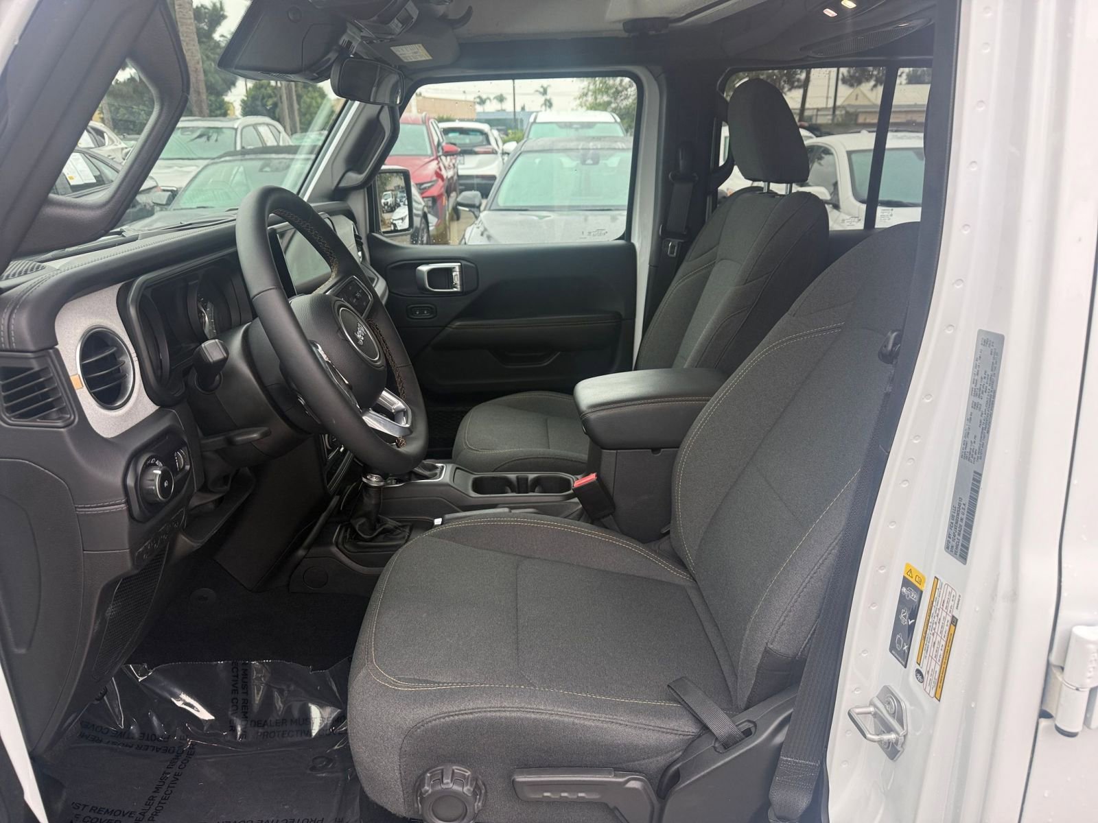 Thumbnail: 2025 Jeep Wrangler - 23