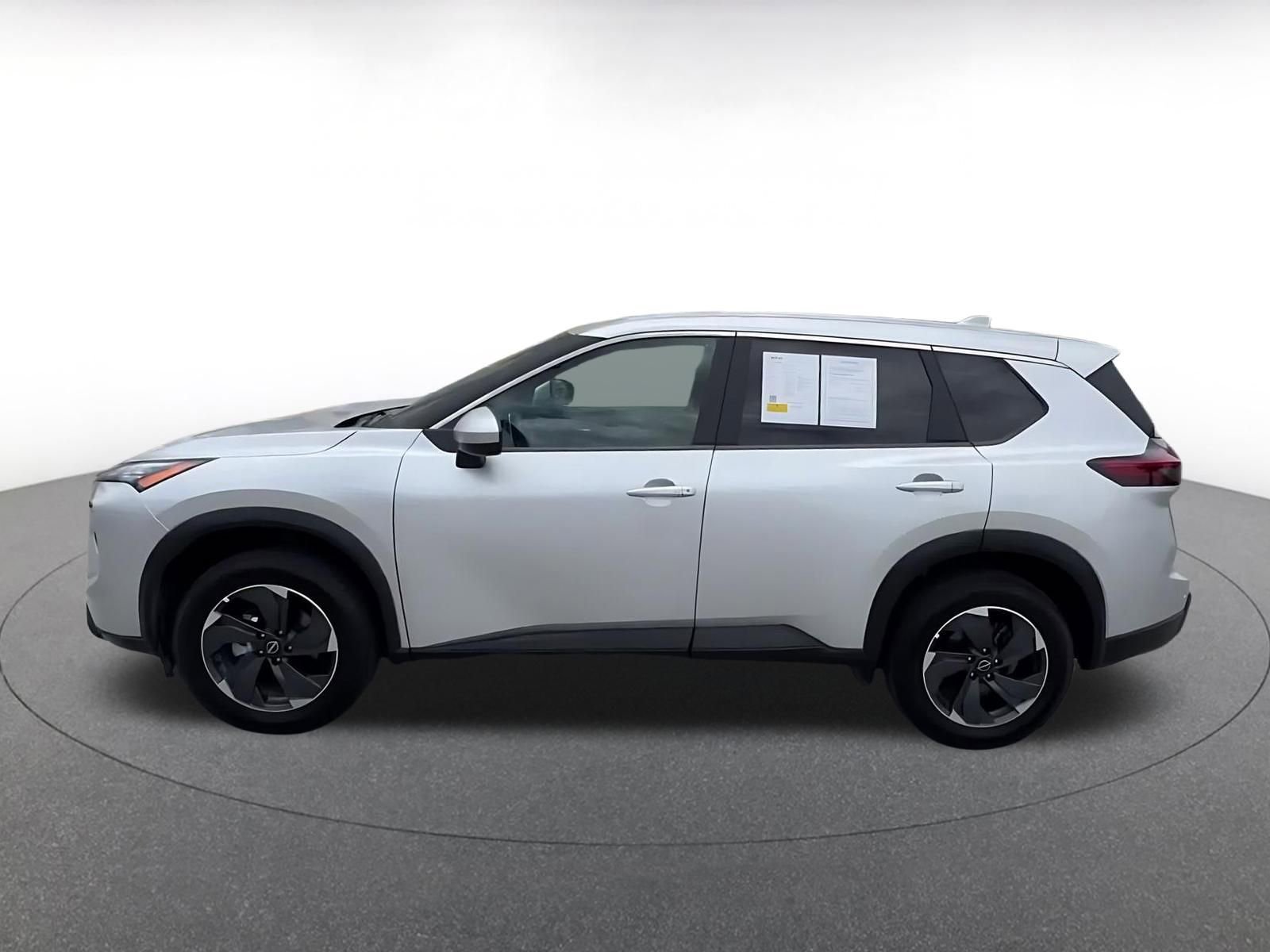 Thumbnail: 2025 Nissan Rogue - 9