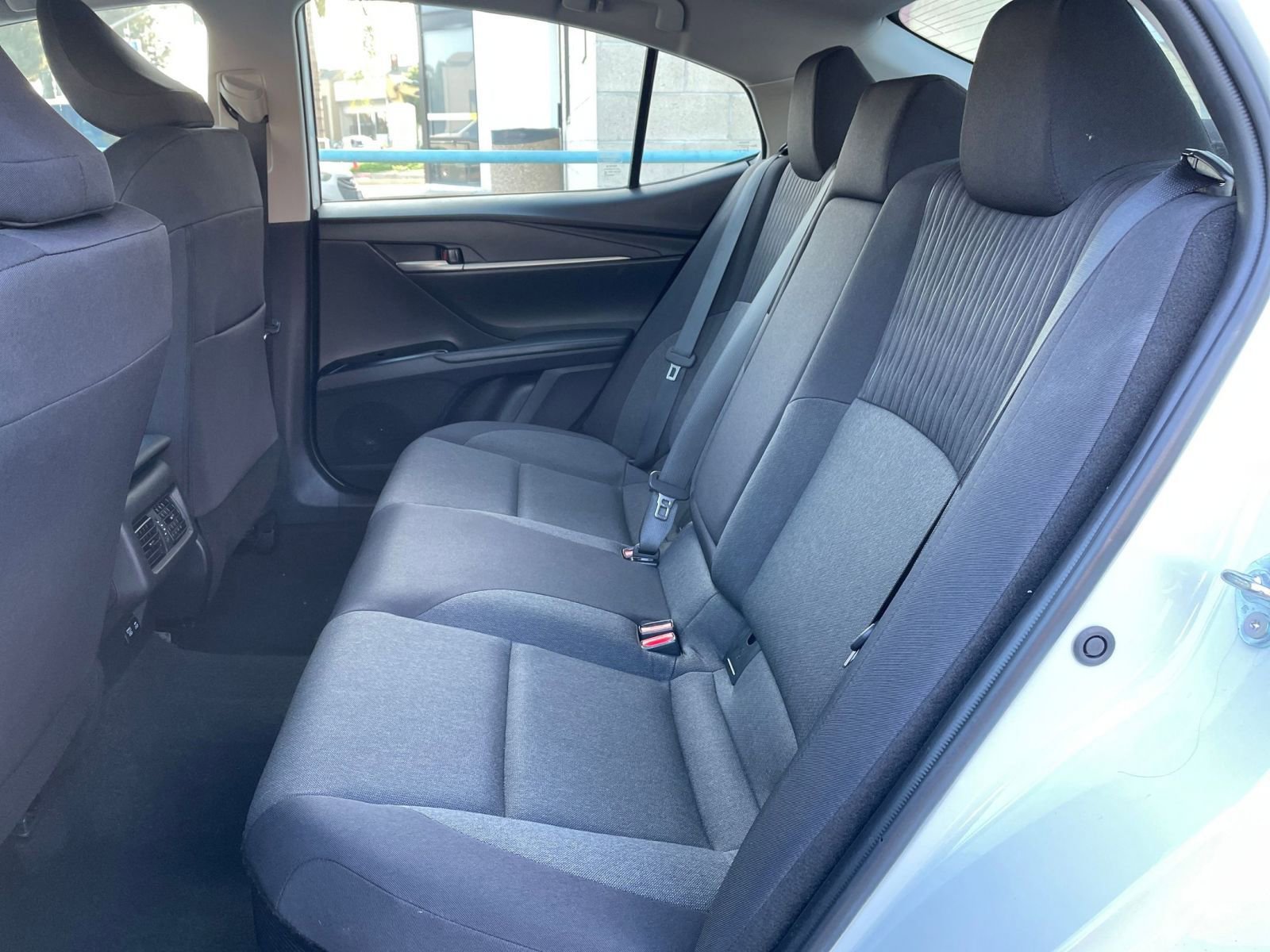 Thumbnail: 2025 Toyota Camry - 25