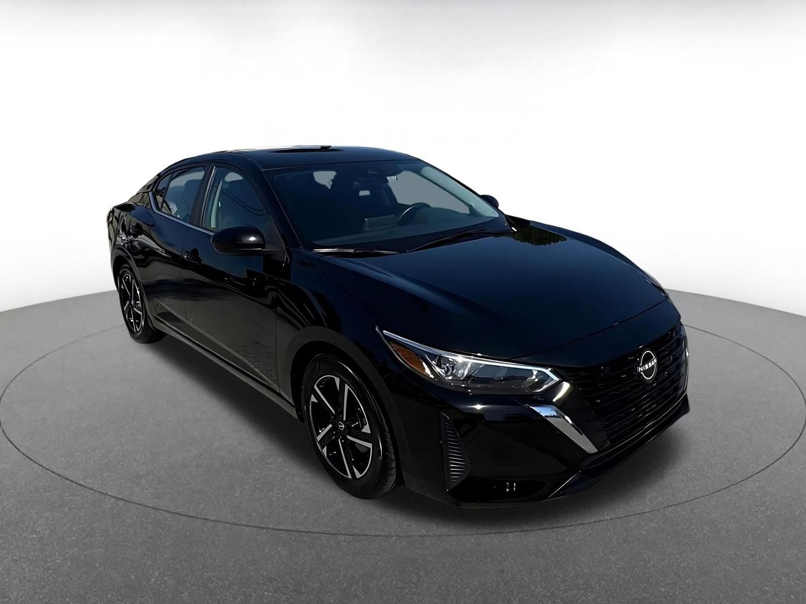 Thumbnail: 2025 Nissan Sentra - 1