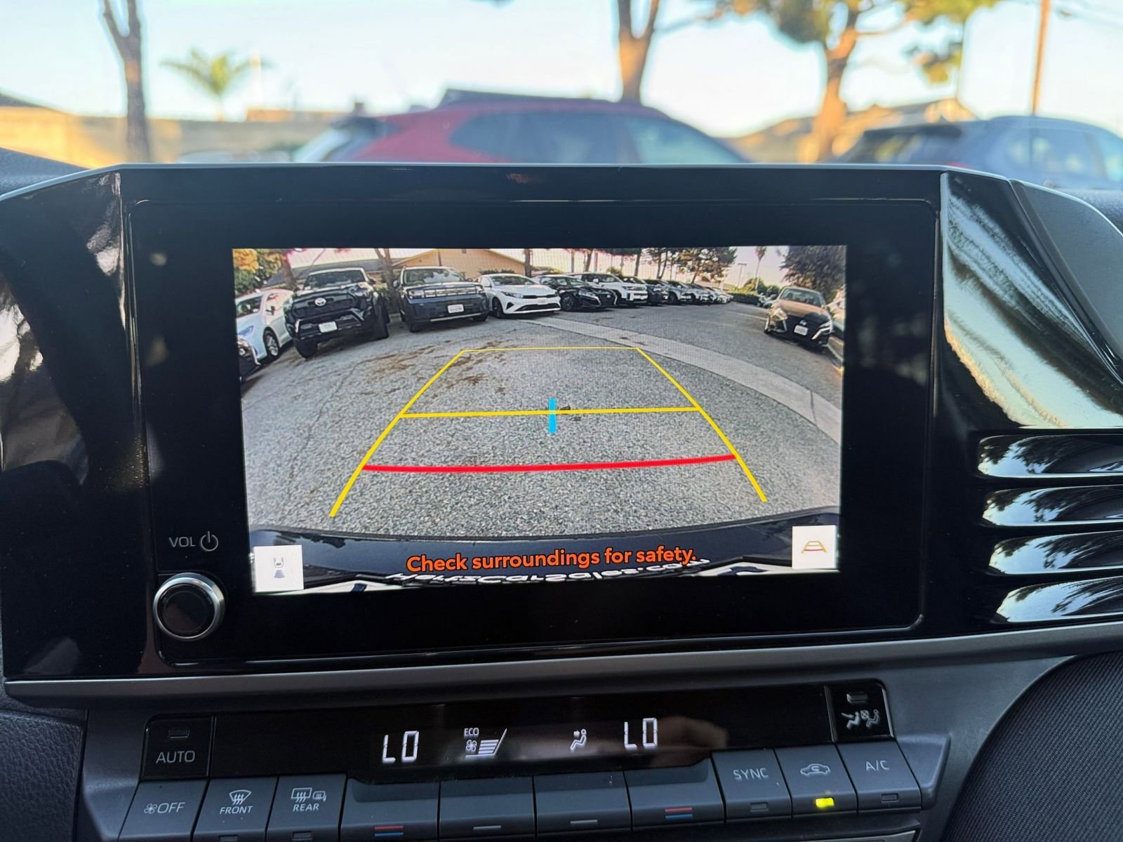 Thumbnail: 2025 Toyota Camry - 21