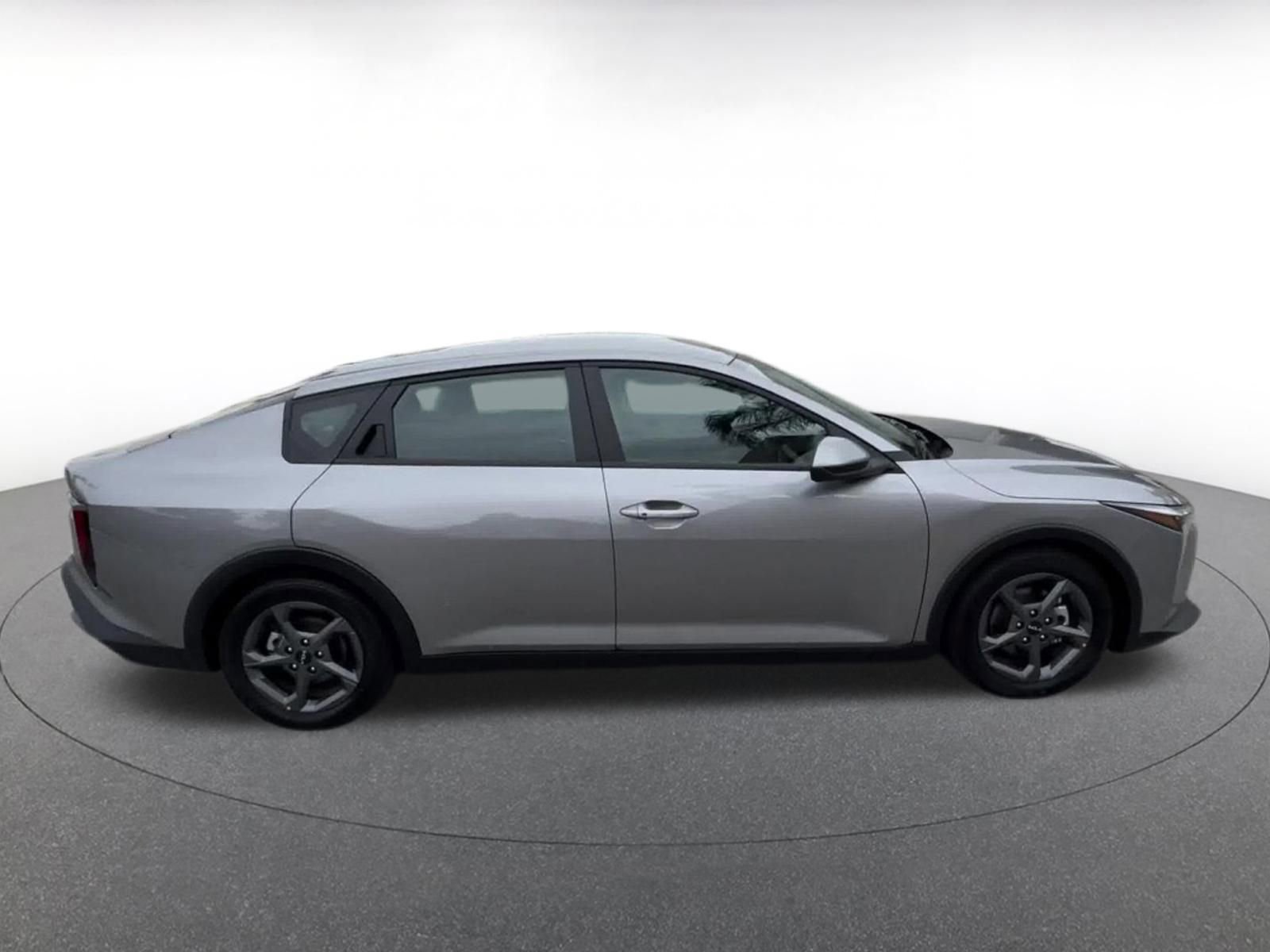 Thumbnail: 2025 Kia K4 - 16