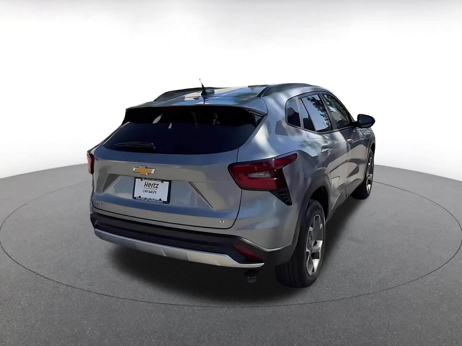 Thumbnail: 2025 Chevrolet Trax - 14