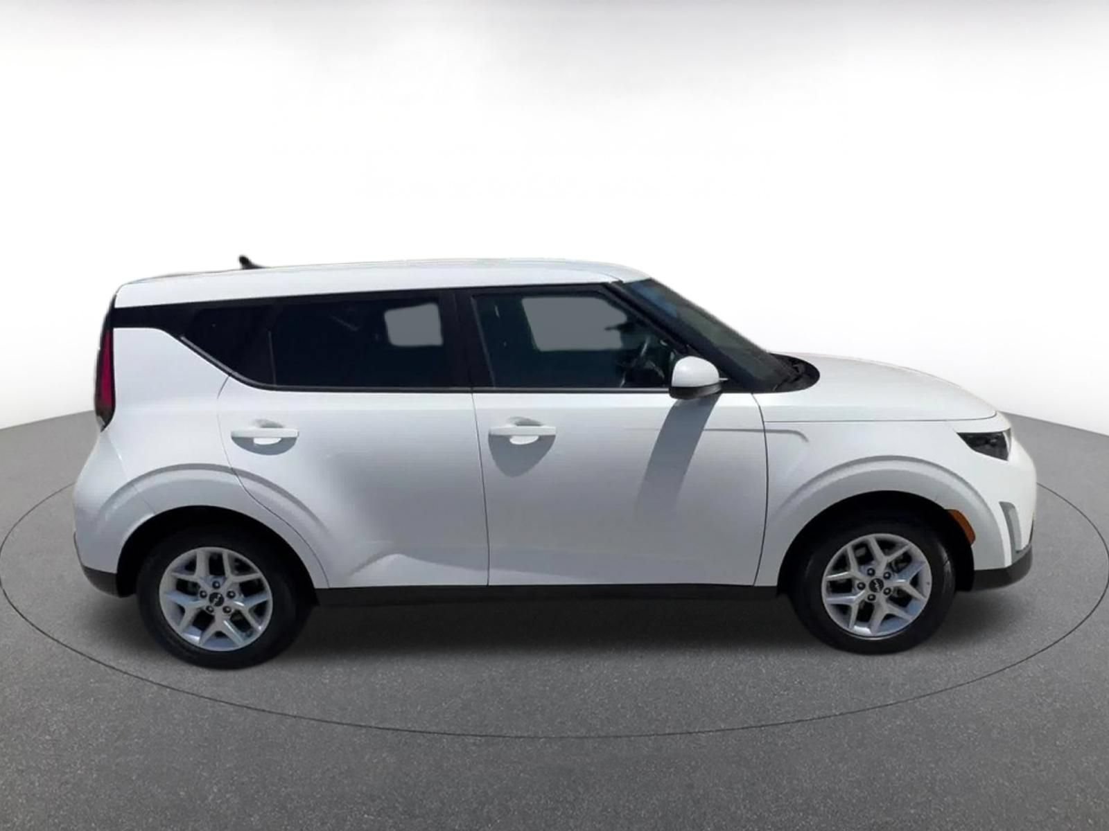 Thumbnail: 2025 Kia Soul - 13