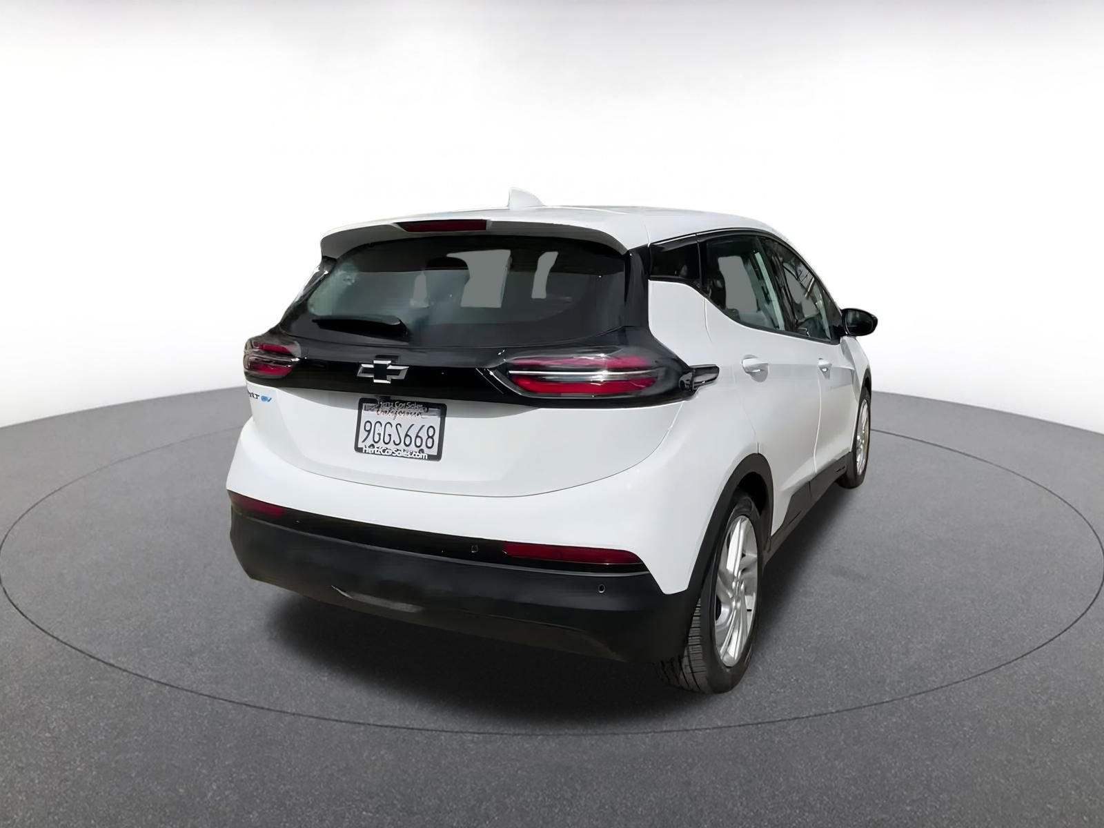 Thumbnail: 2023 Chevrolet Bolt EV - 14
