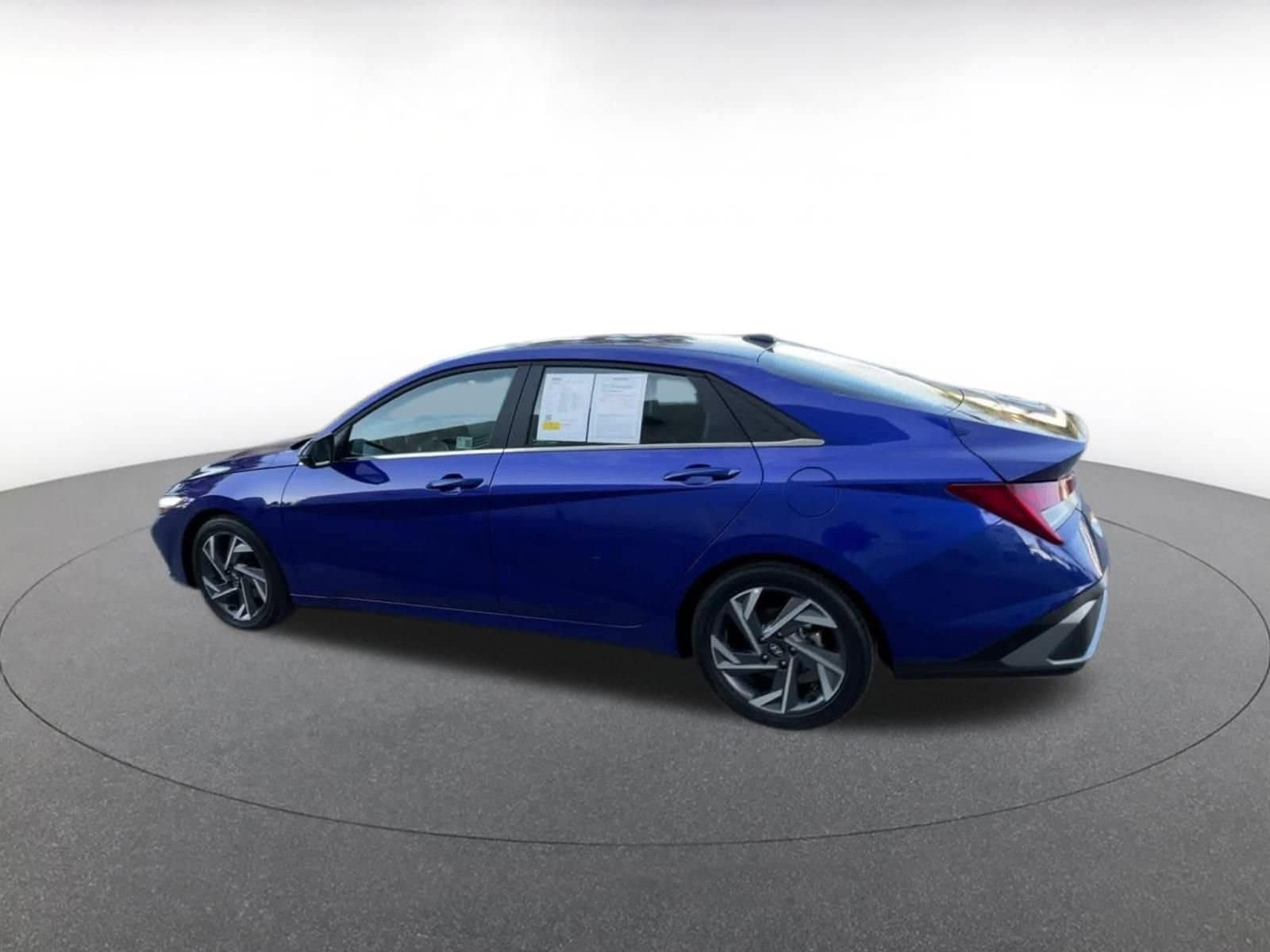 Thumbnail: 2025 Hyundai Elantra - 10