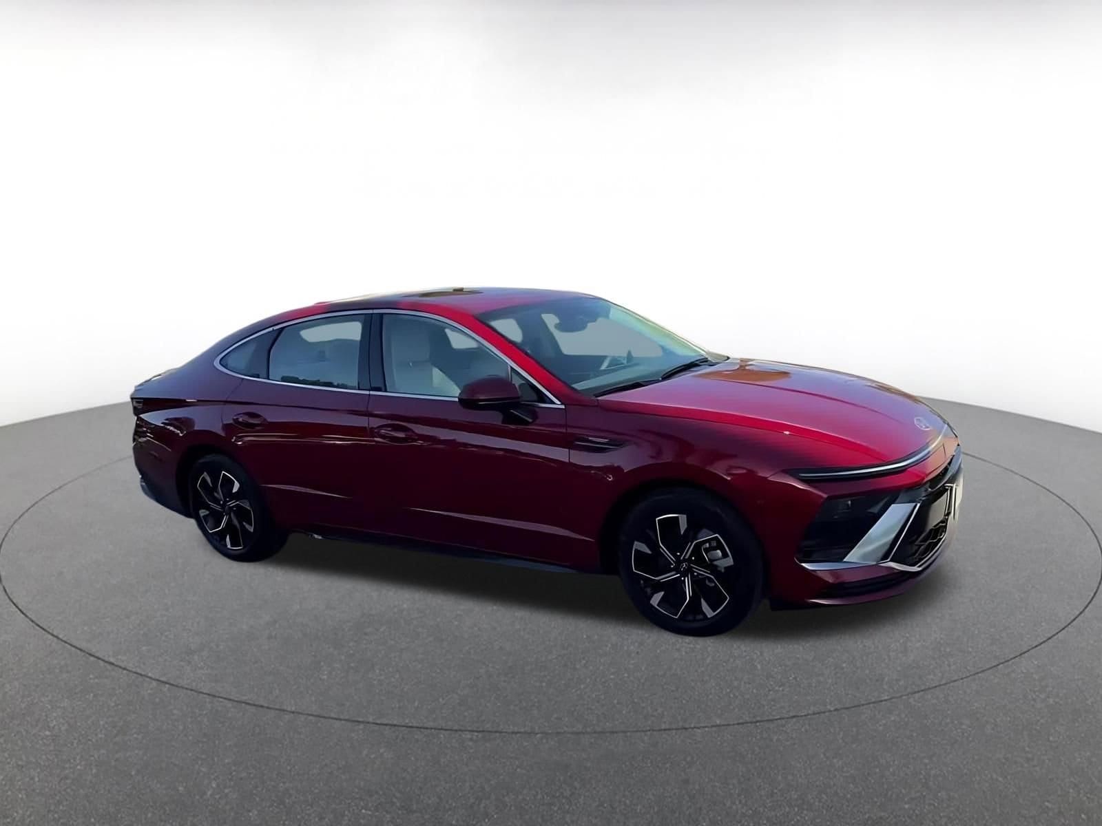 Thumbnail: 2025 Hyundai Sonata - 2