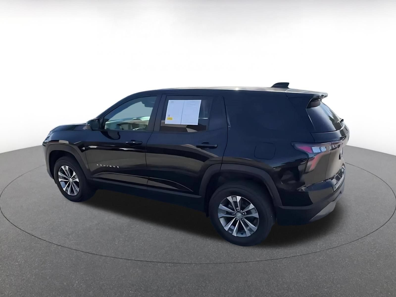 Thumbnail: 2025 Chevrolet Equinox - 10