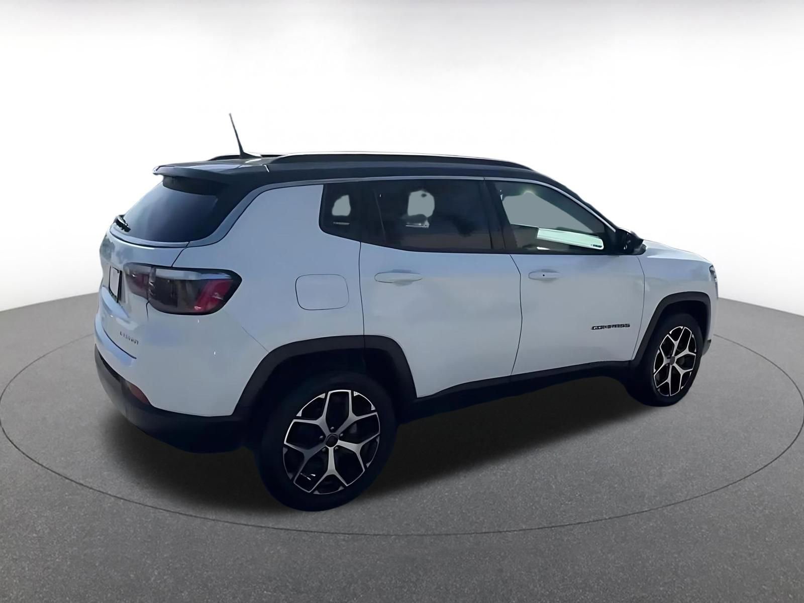 Thumbnail: 2025 Jeep Compass - 15