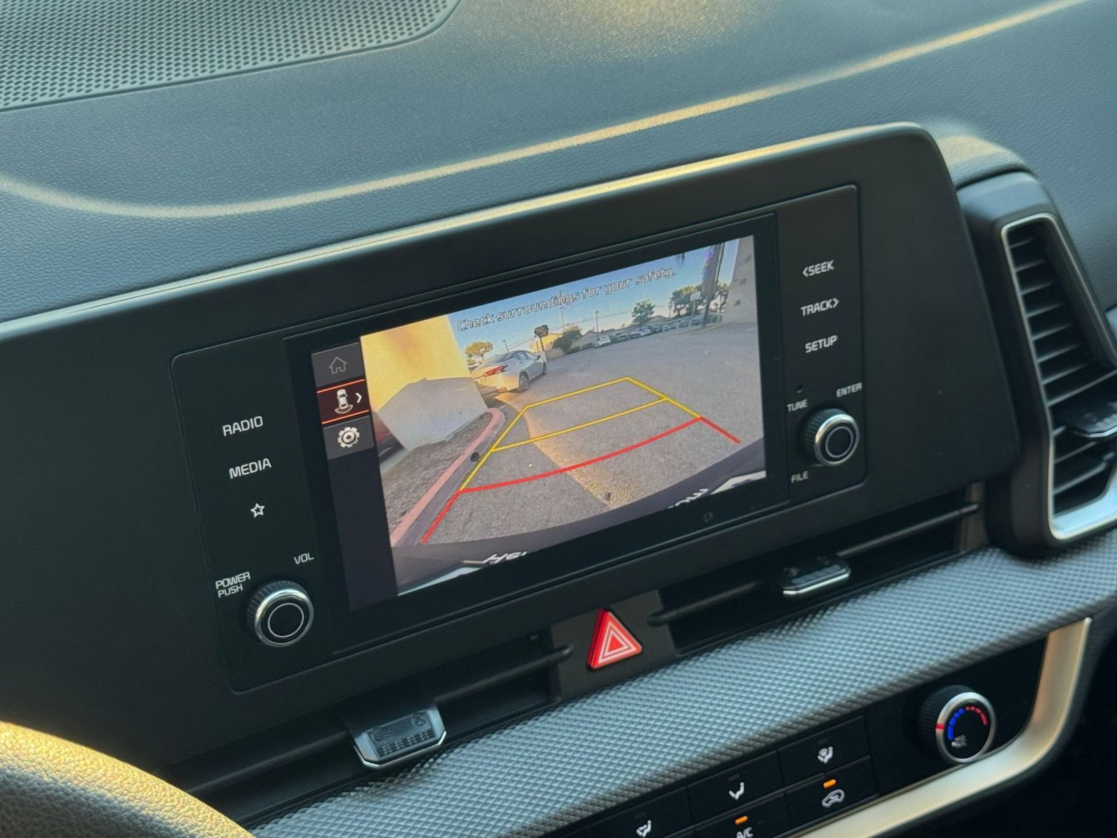 Thumbnail: 2025 Kia Sportage - 23