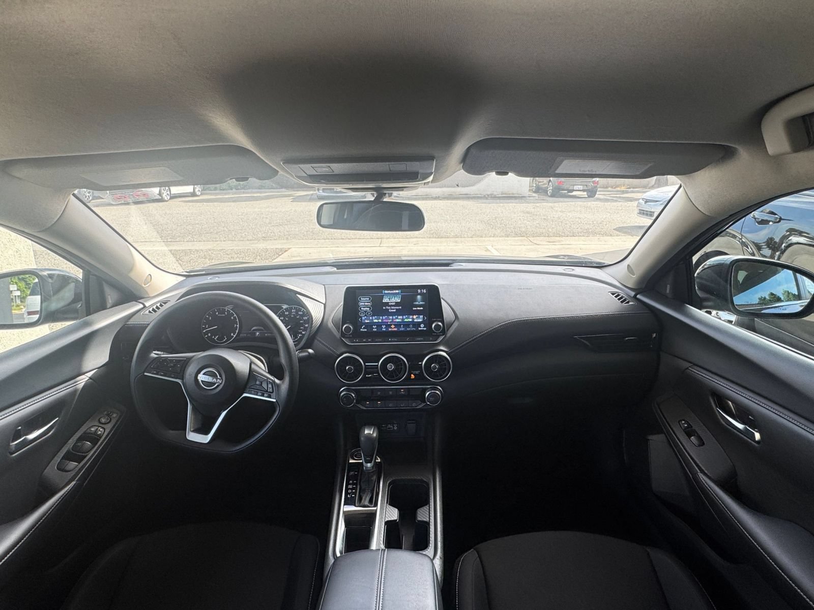 Thumbnail: 2025 Nissan Sentra - 32