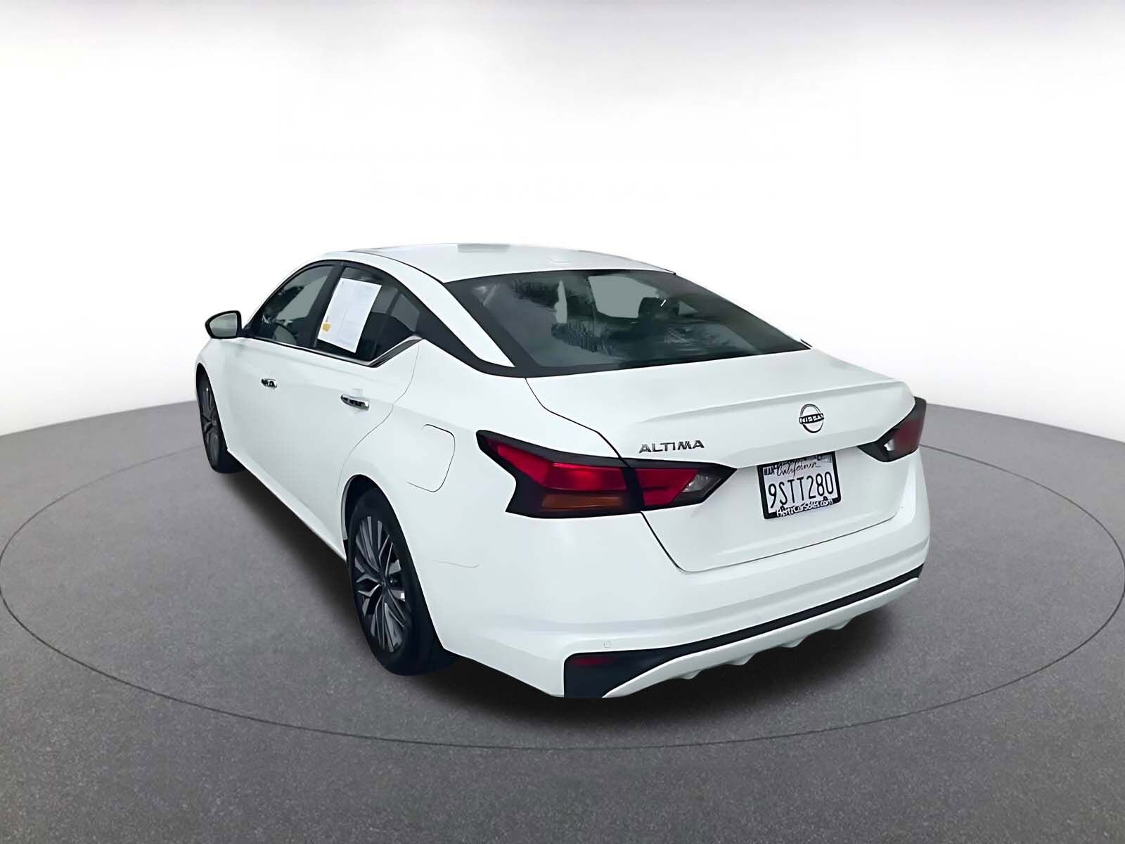 Thumbnail: 2025 Nissan Altima - 12