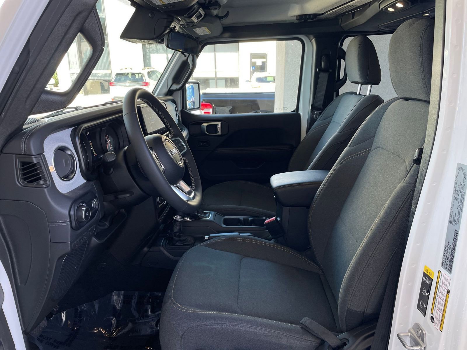 Thumbnail: 2025 Jeep Wrangler - 27