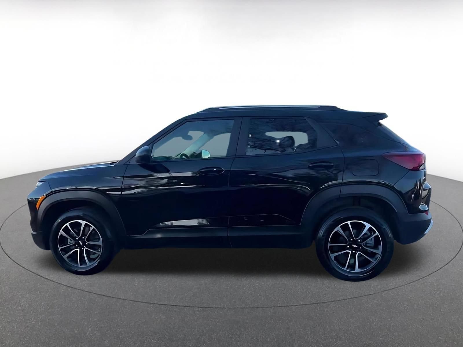 Thumbnail: 2025 Chevrolet TrailBlazer - 7