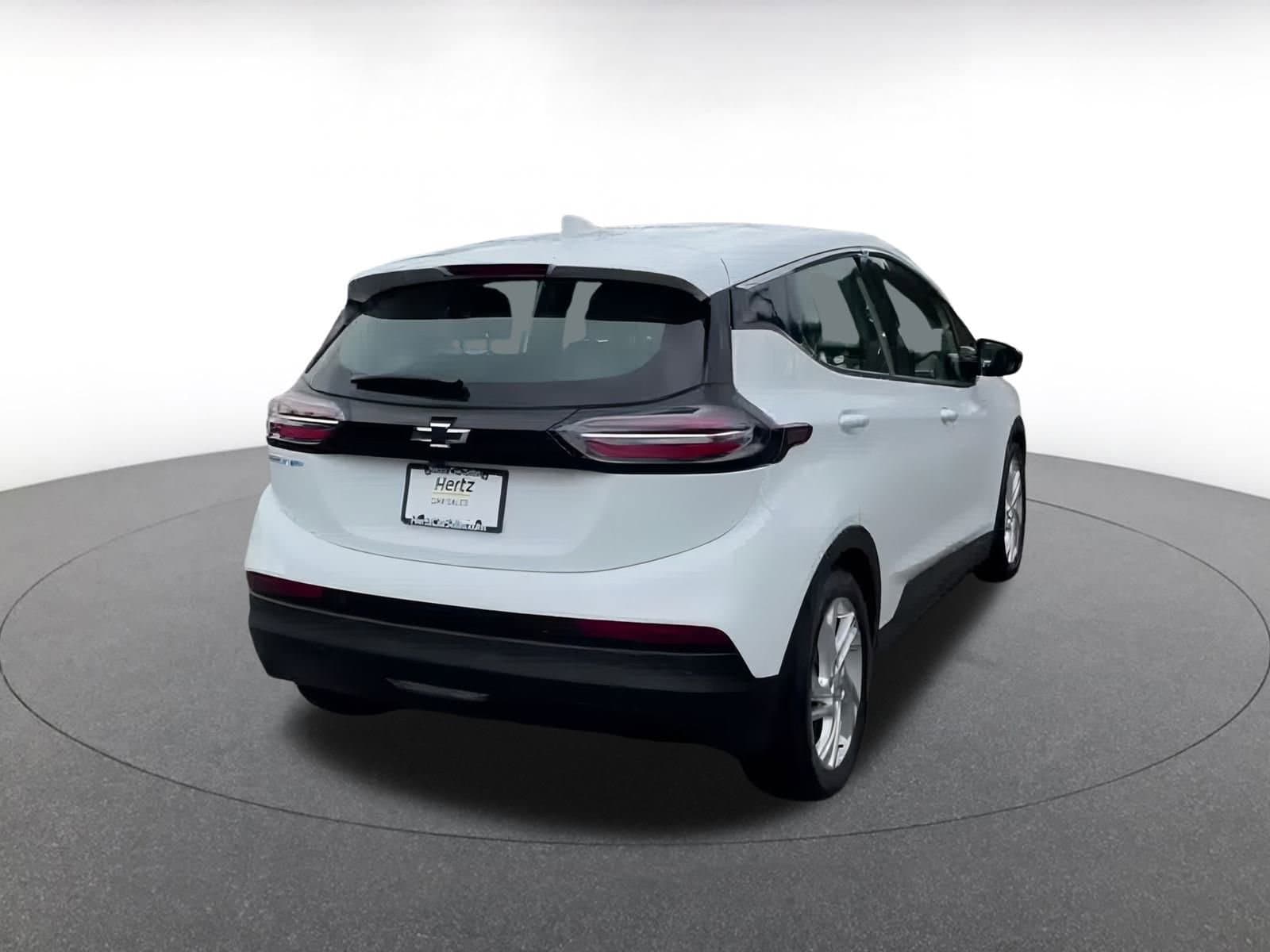 Thumbnail: 2023 Chevrolet Bolt EV - 15