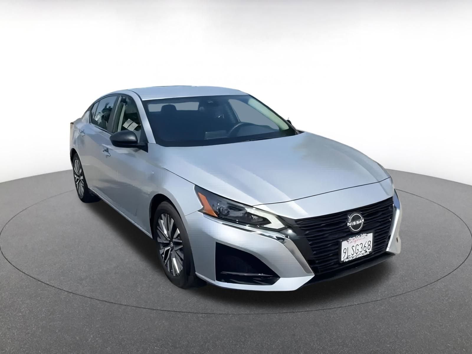 Thumbnail: 2024 Nissan Altima - 3