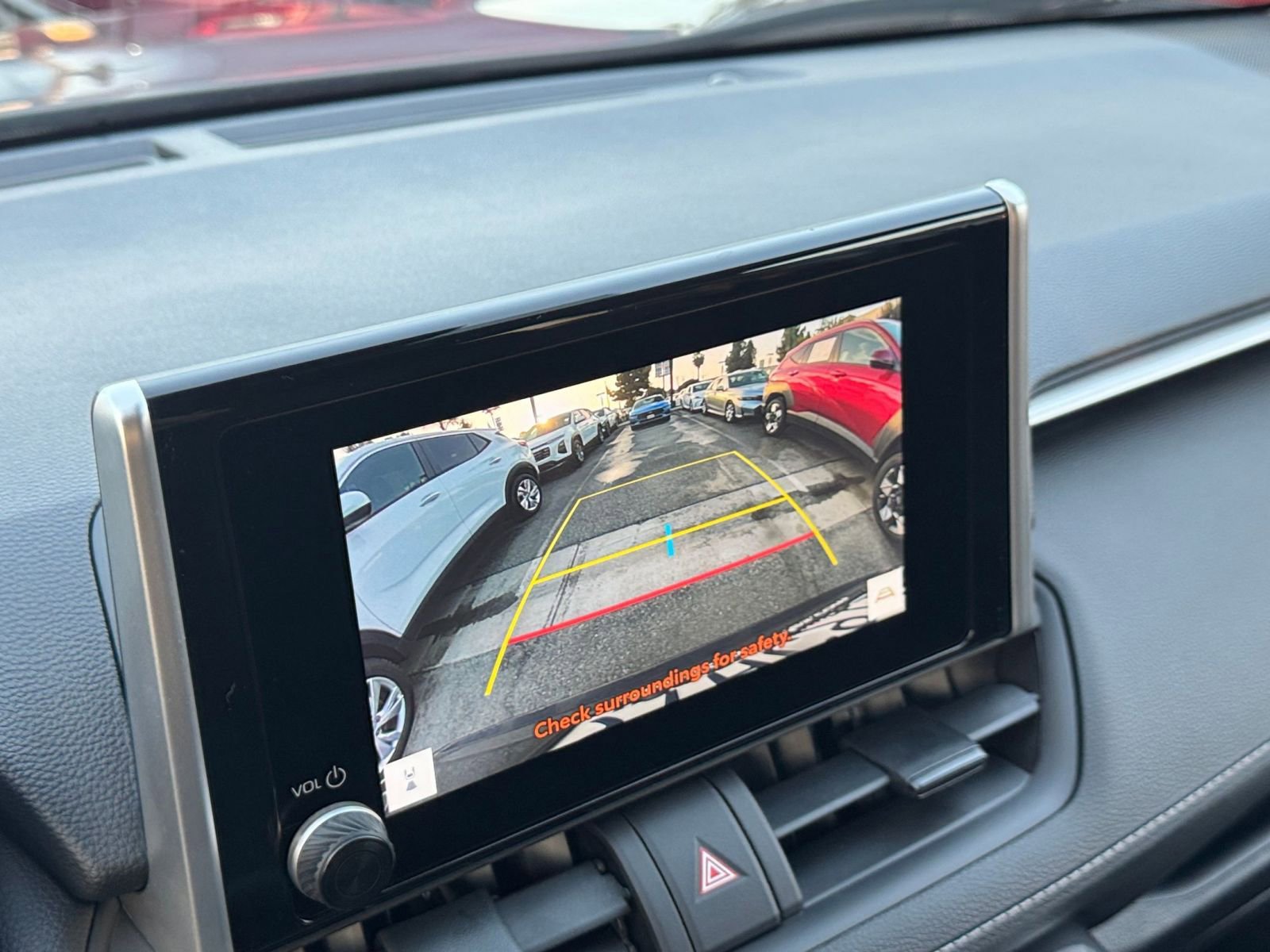 Thumbnail: 2025 Toyota RAV4 - 17