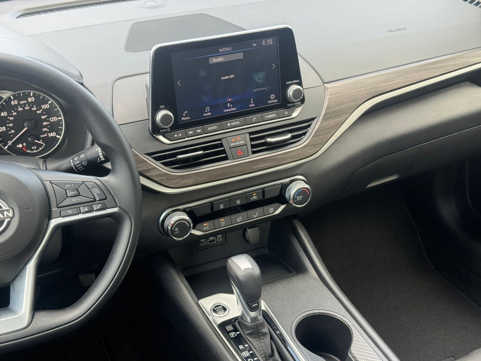 Thumbnail: 2025 Nissan Altima - 20