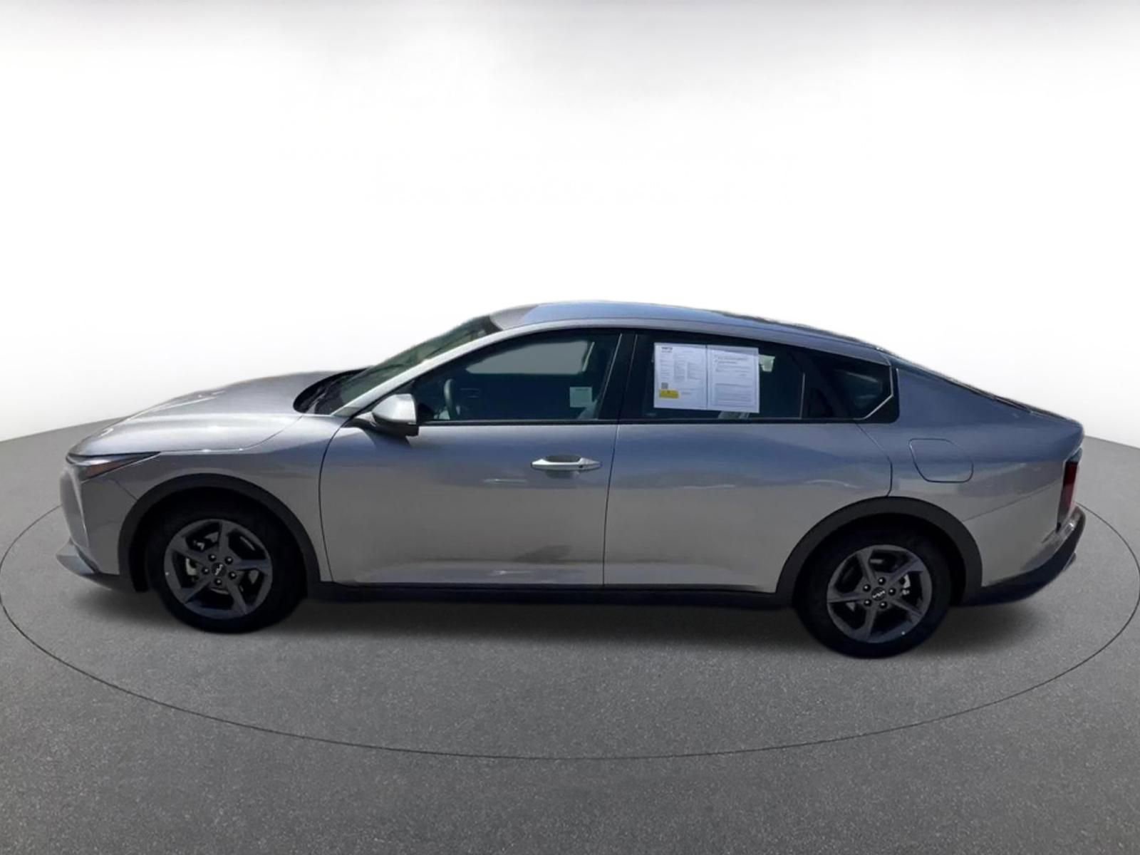 Thumbnail: 2025 Kia K4 - 9