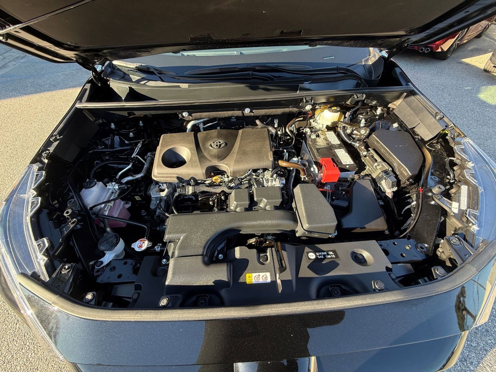 Thumbnail: 2025 Toyota RAV4 - 31