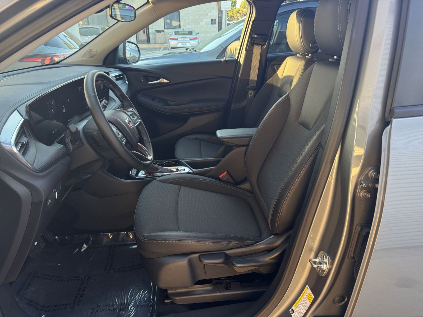 Thumbnail: 2025 Buick Encore GX - 24