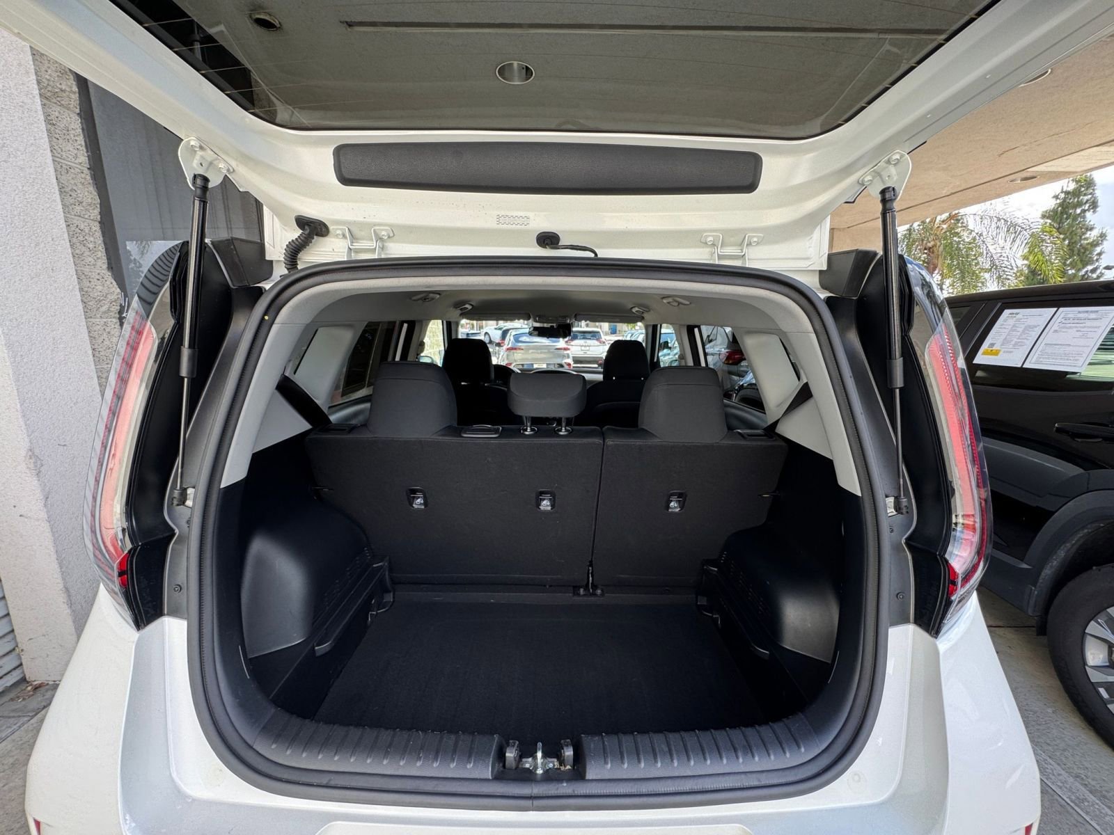 Thumbnail: 2025 Kia Soul - 29