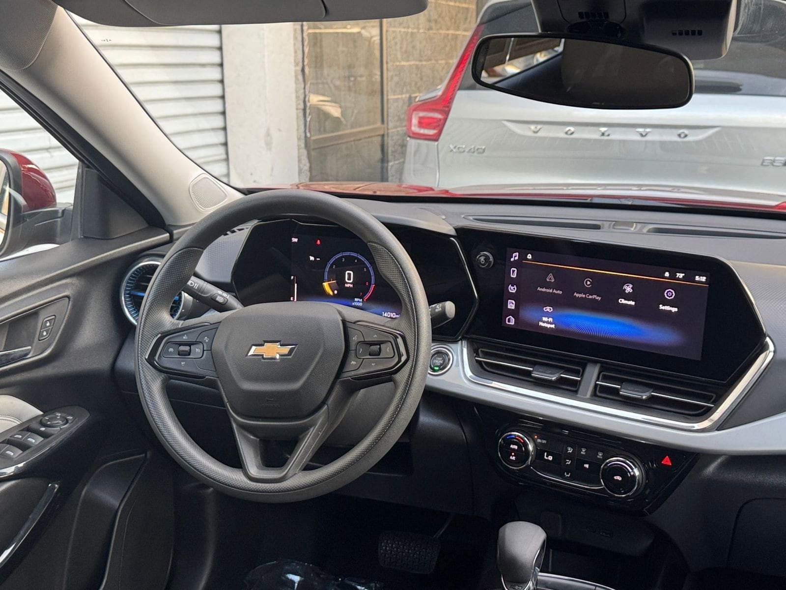 Thumbnail: 2025 Chevrolet Trax - 32