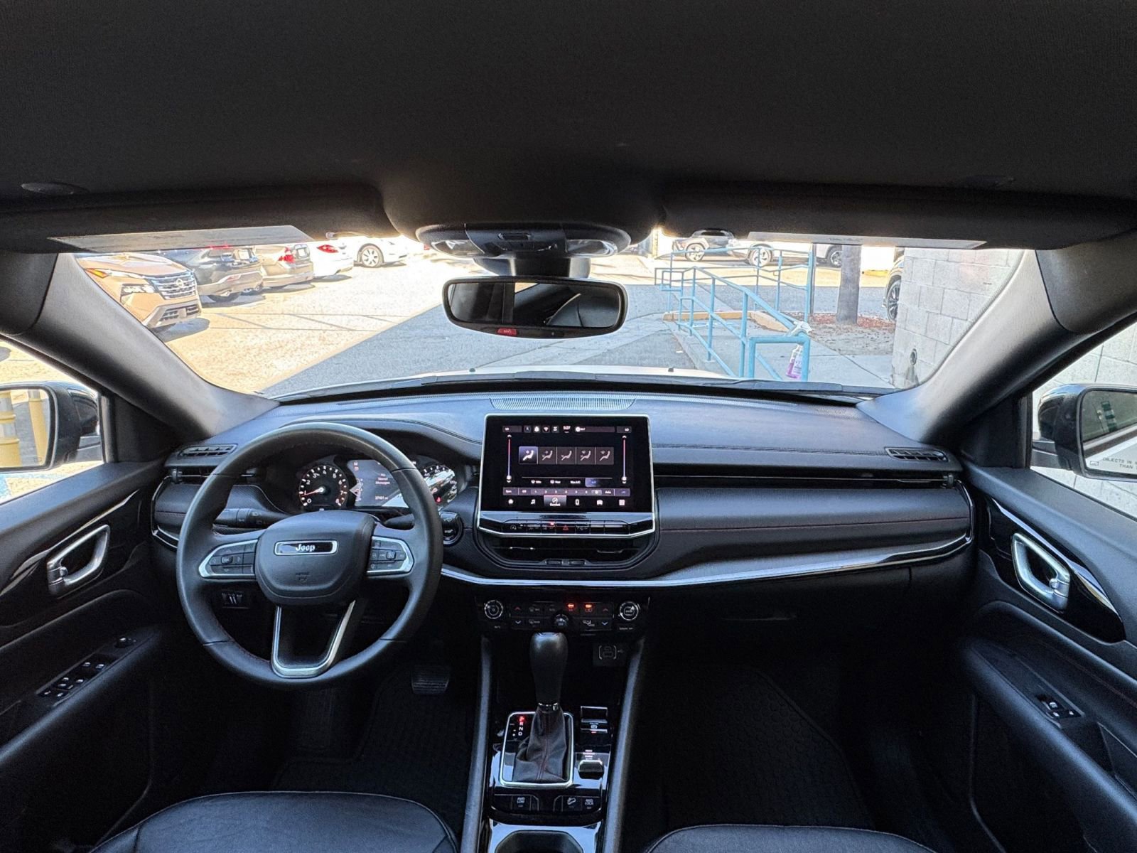 Thumbnail: 2025 Jeep Compass - 32