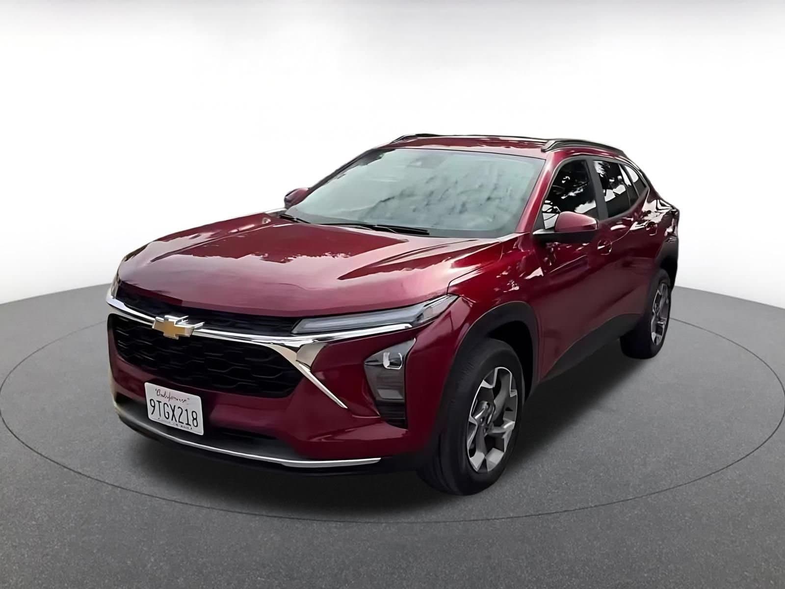 Thumbnail: 2025 Chevrolet Trax - 4