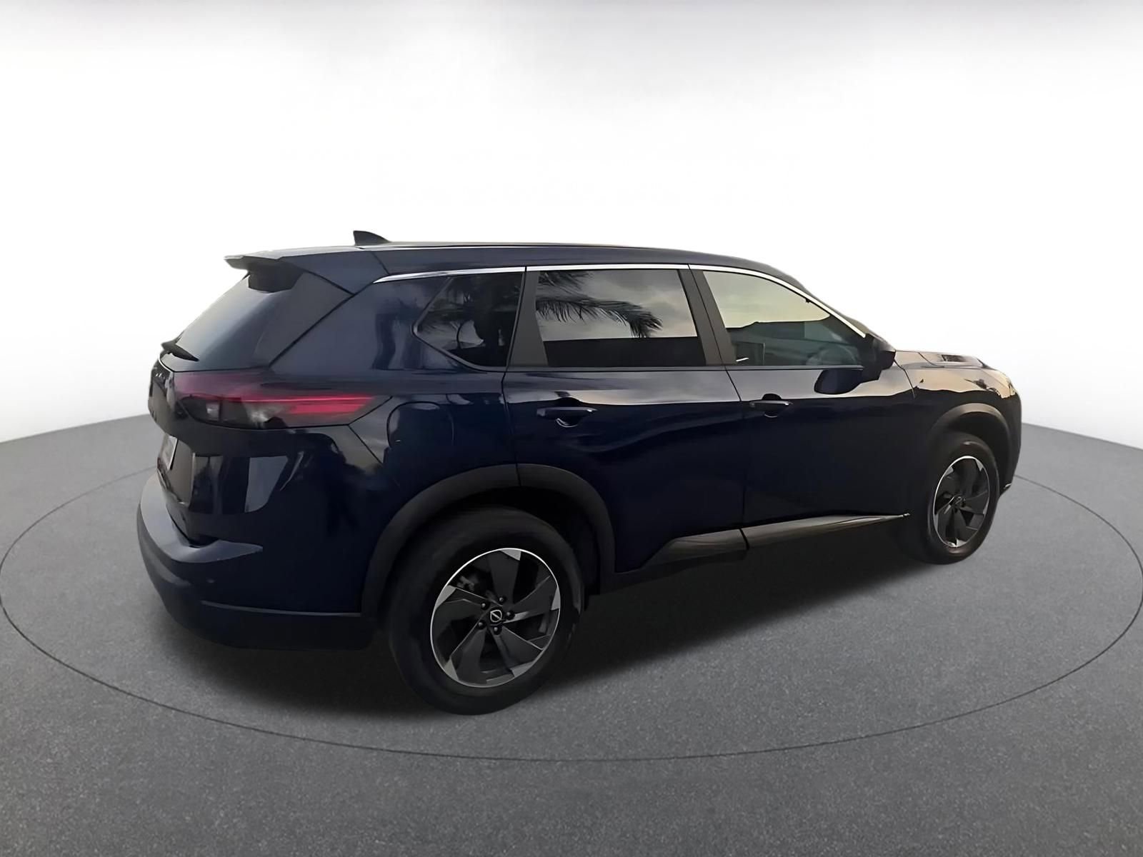 Thumbnail: 2025 Nissan Rogue - 15