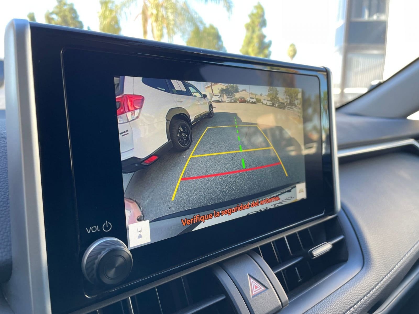 Thumbnail: 2025 Toyota RAV4 - 17