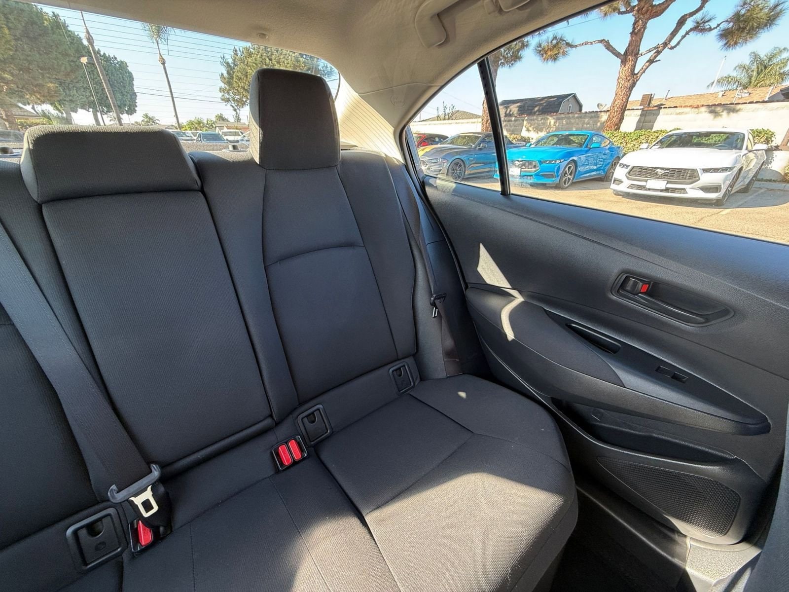 Thumbnail: 2025 Toyota Corolla - 33