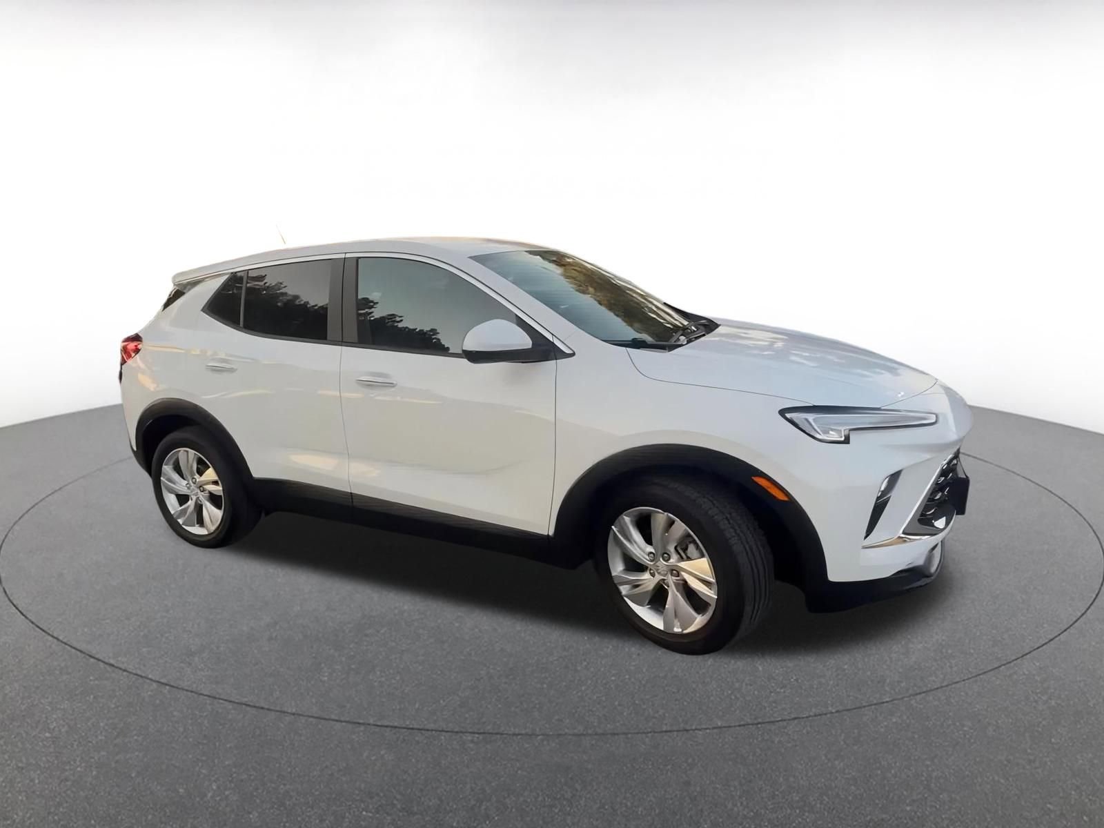 Thumbnail: 2025 Buick Encore GX - 2