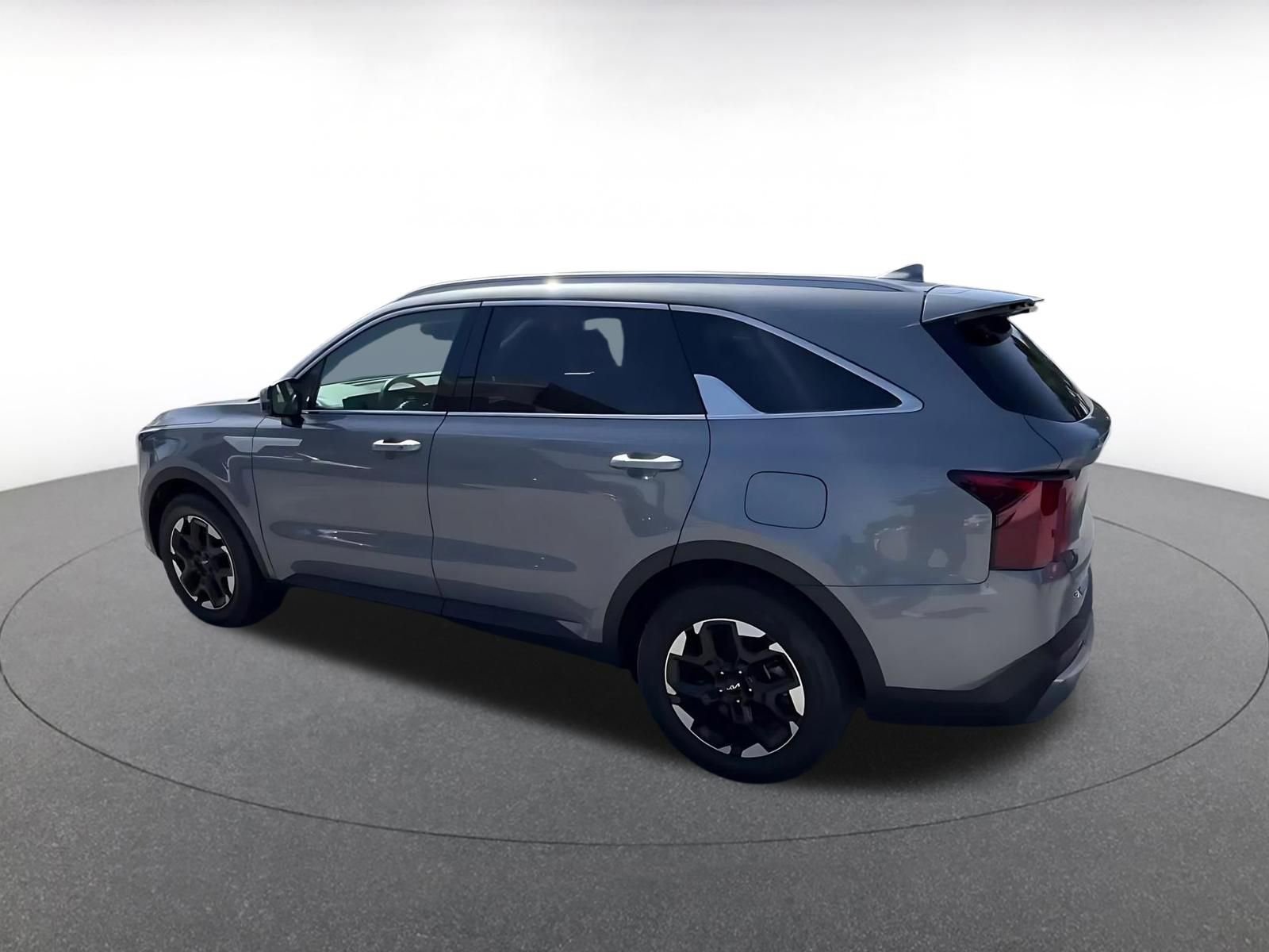 Thumbnail: 2024 Kia Sorento - 10