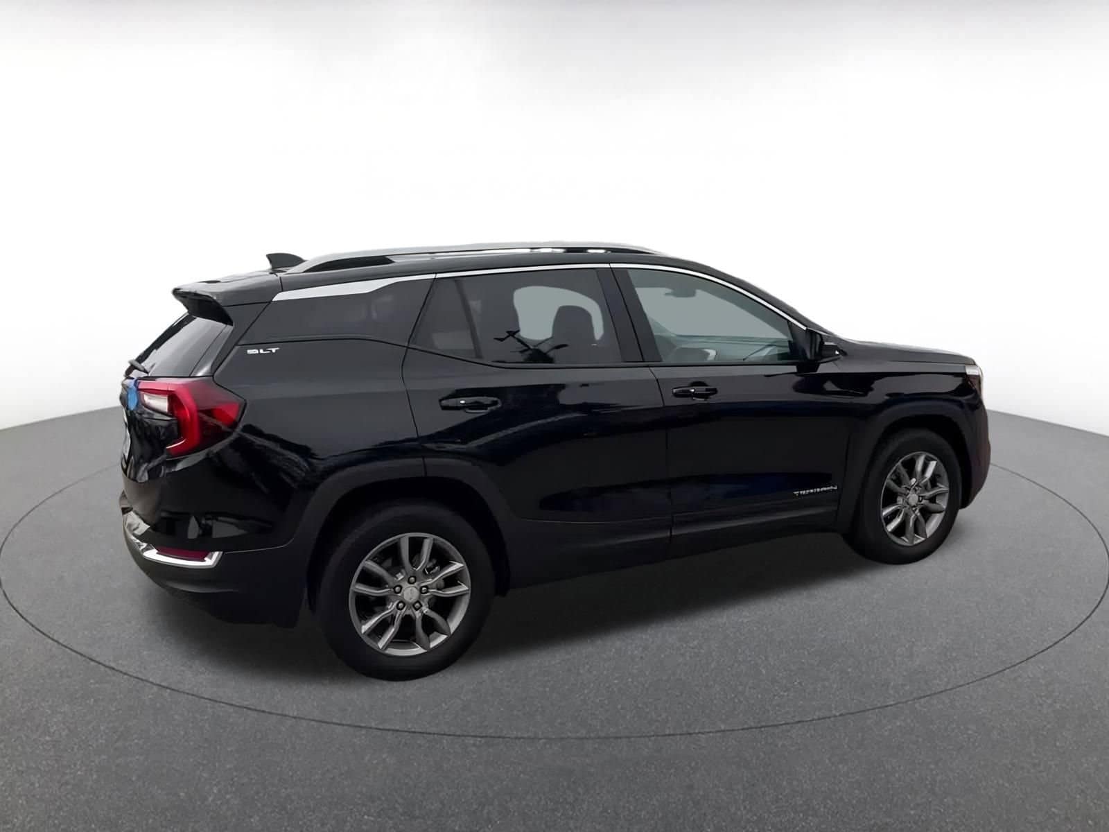 Thumbnail: 2024 GMC Terrain - 14