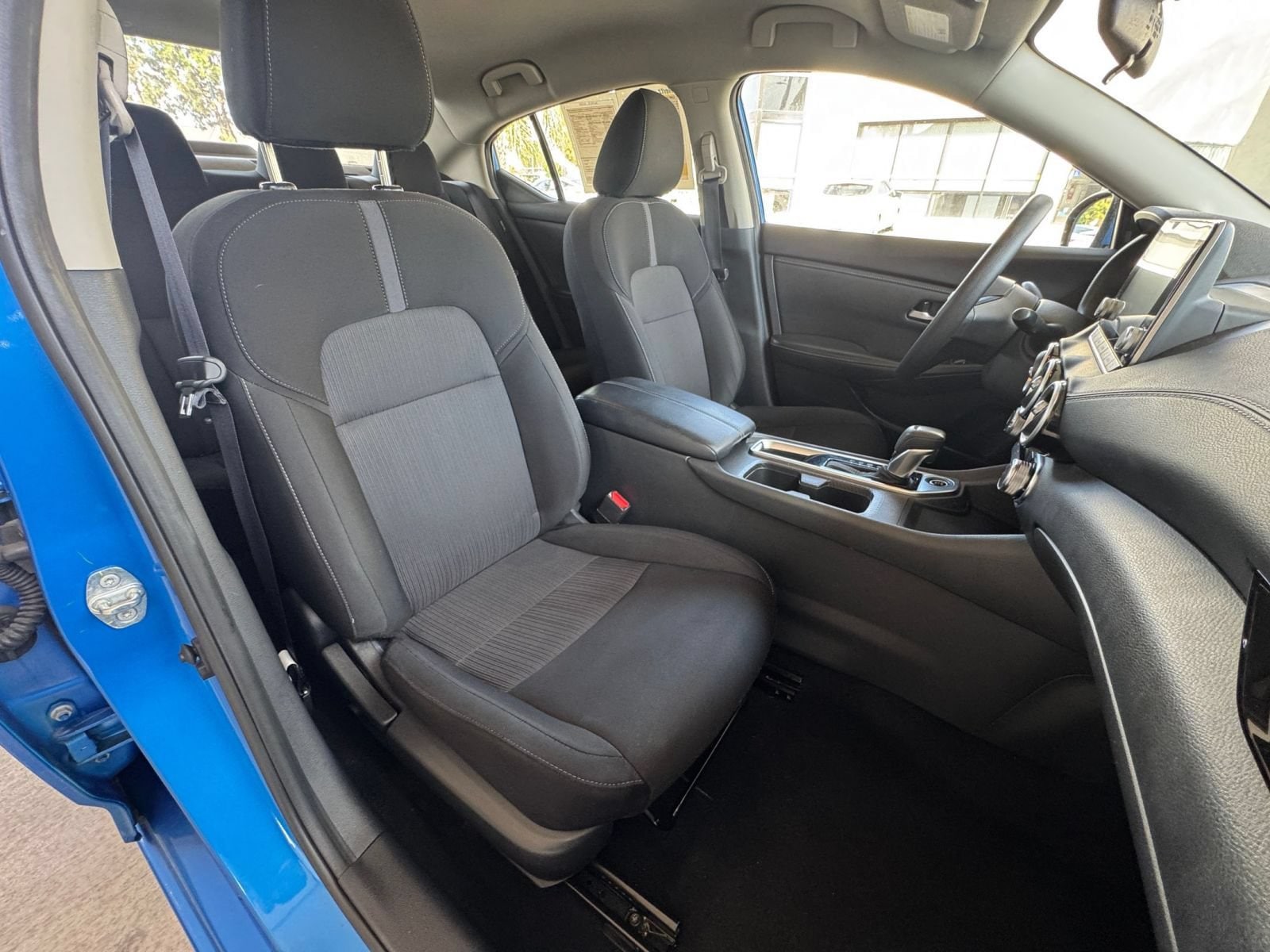 Thumbnail: 2025 Nissan Sentra - 34