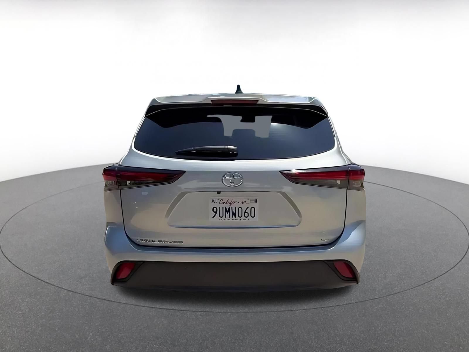 Thumbnail: 2025 Toyota Highlander - 12